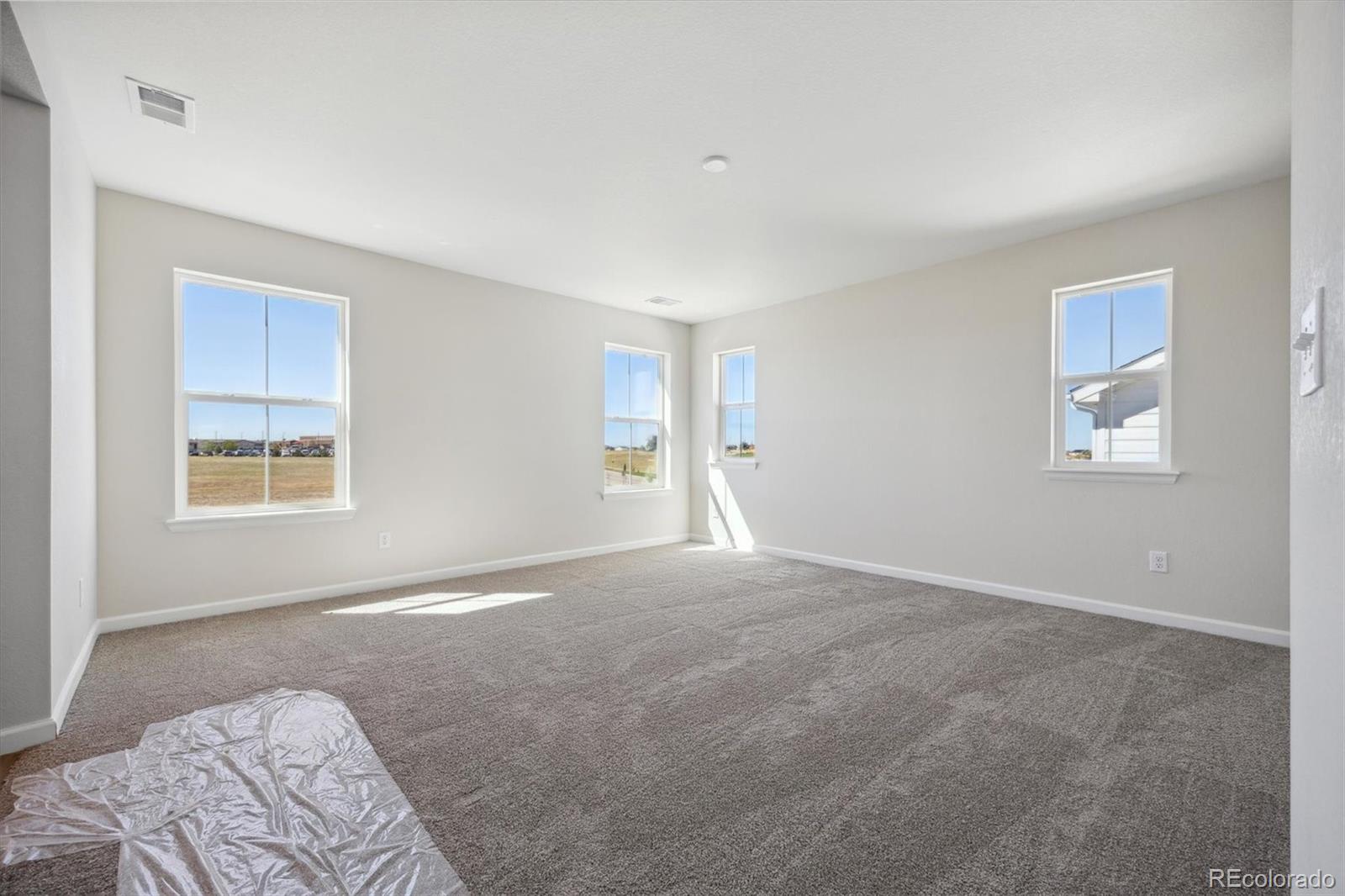 MLS Image #10 for 27608 e indore drive,aurora, Colorado