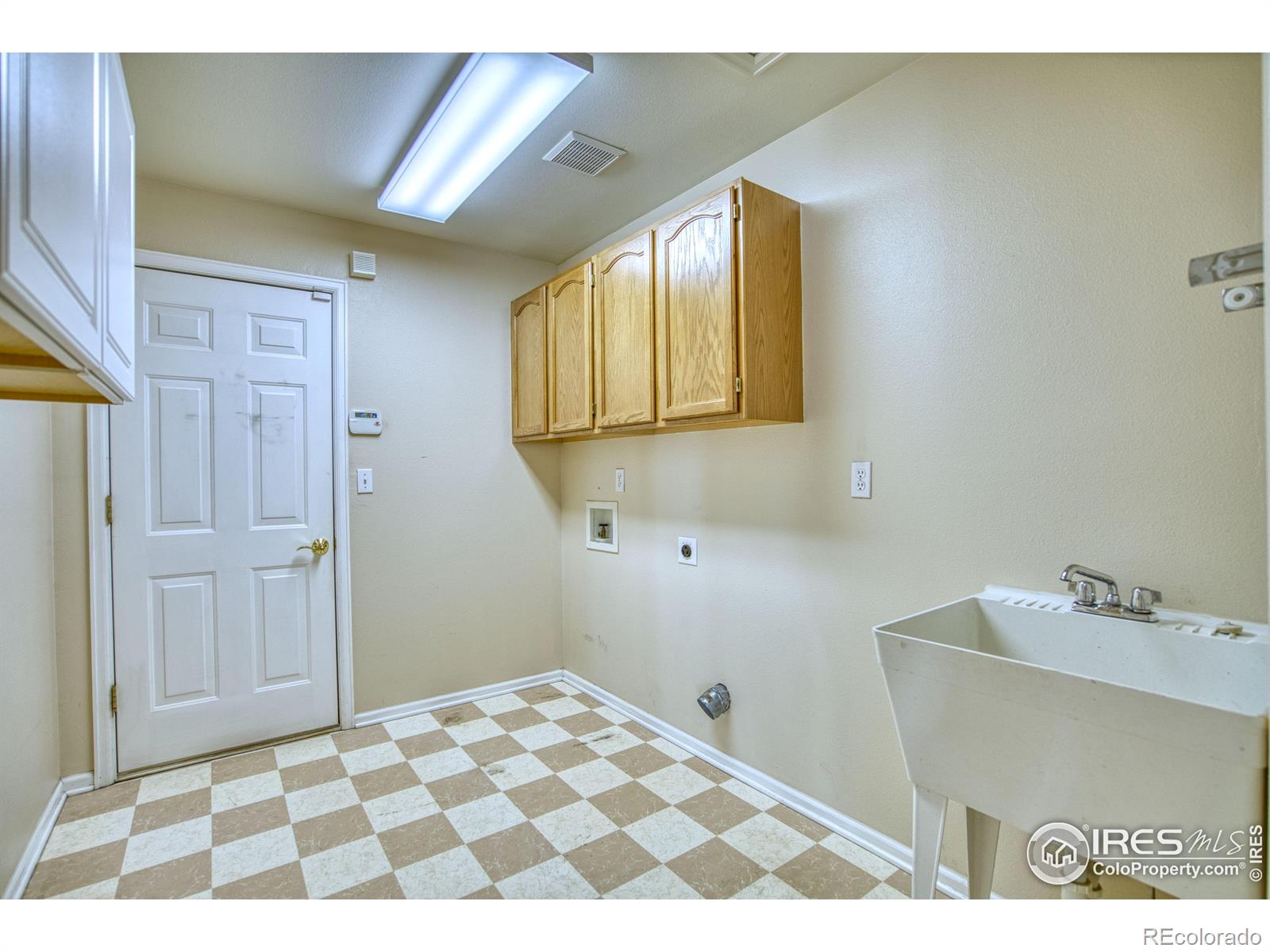 MLS Image #10 for 1722  sunlight drive,longmont, Colorado