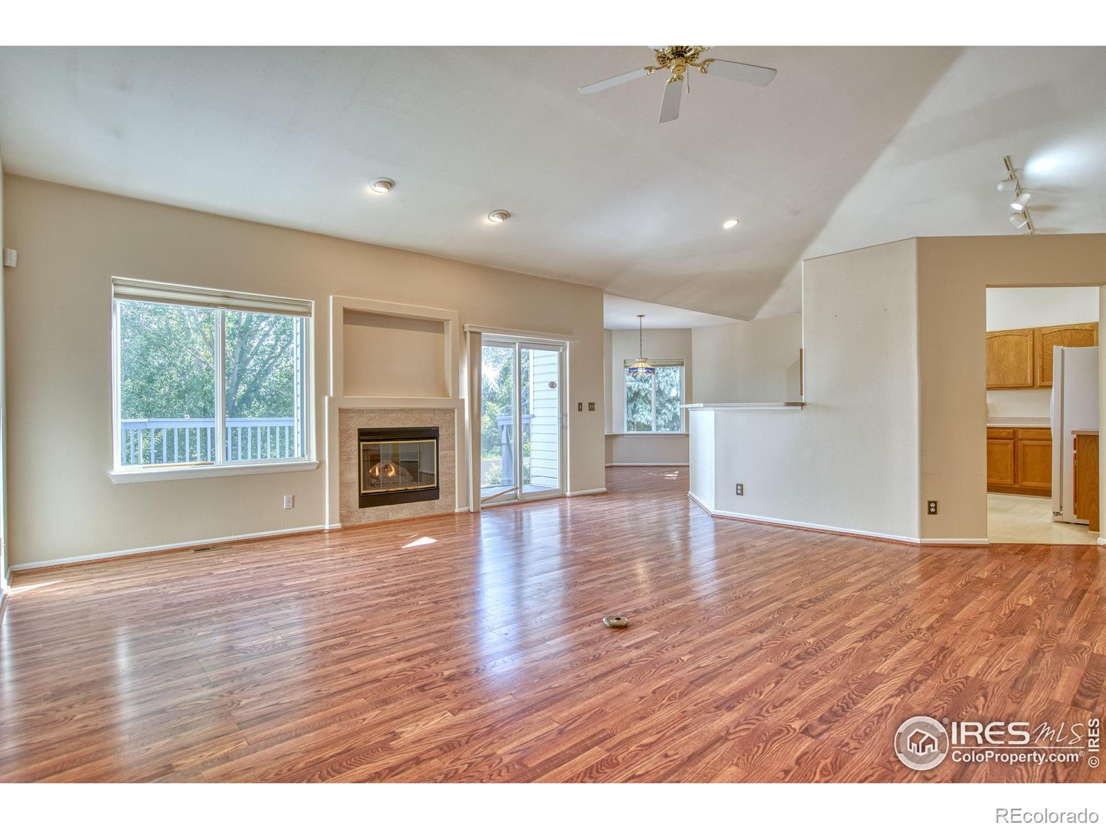 MLS Image #4 for 1722  sunlight drive,longmont, Colorado