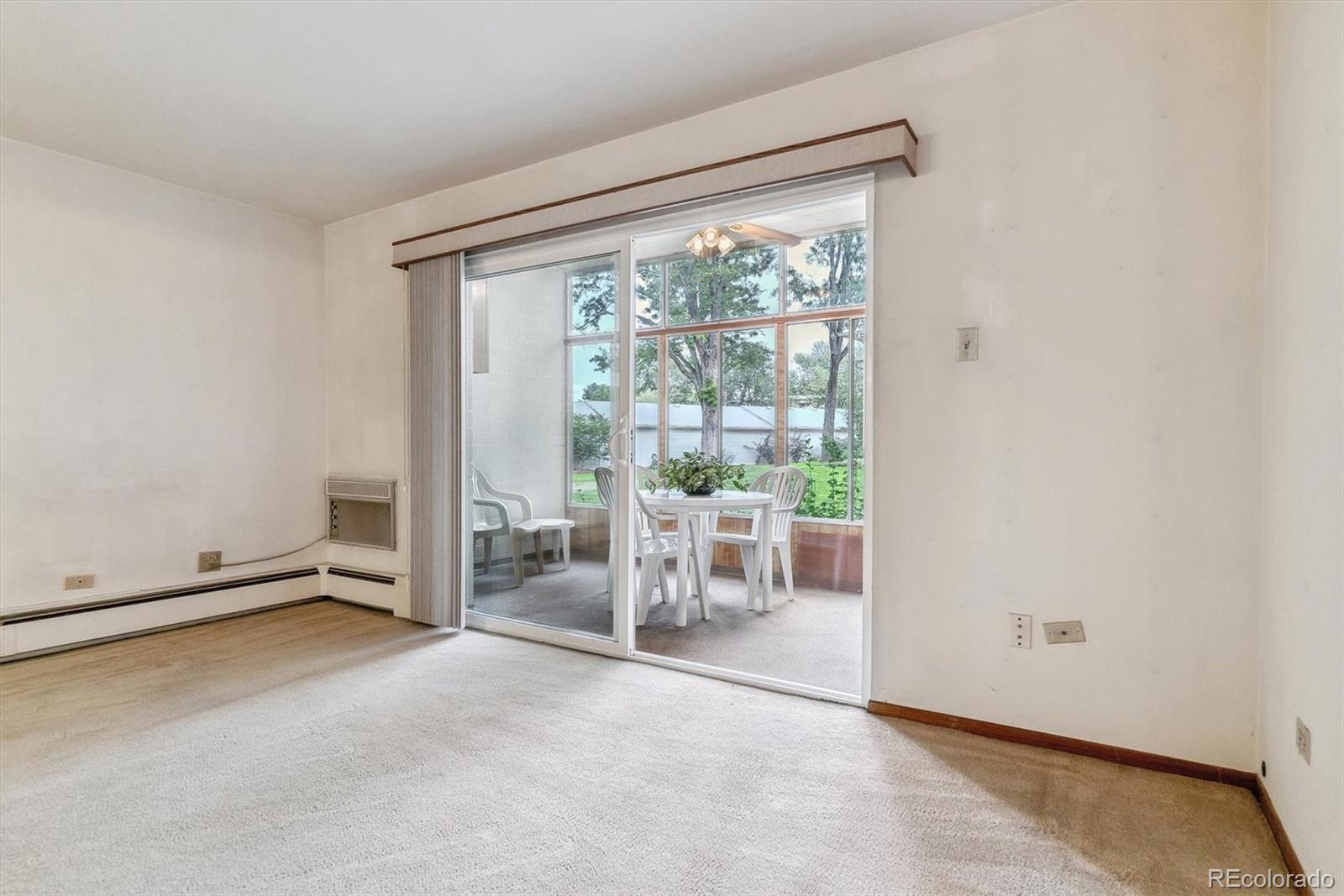 MLS Image #10 for 675 s clinton street,denver, Colorado