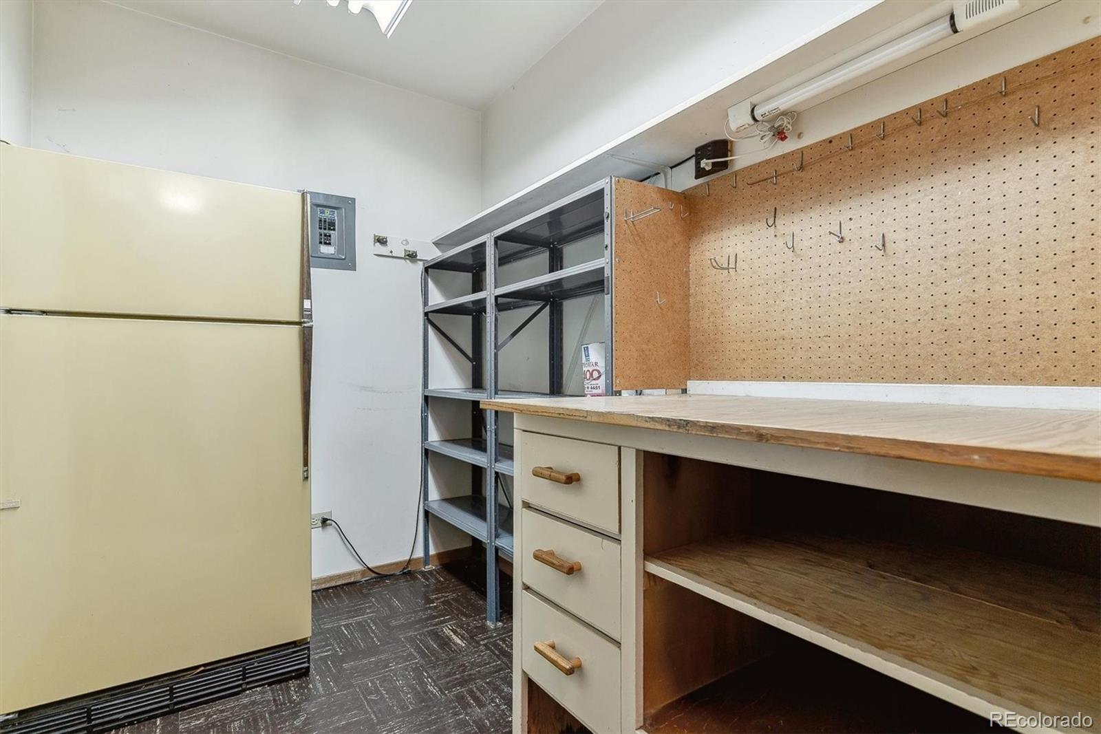 MLS Image #19 for 675 s clinton street,denver, Colorado