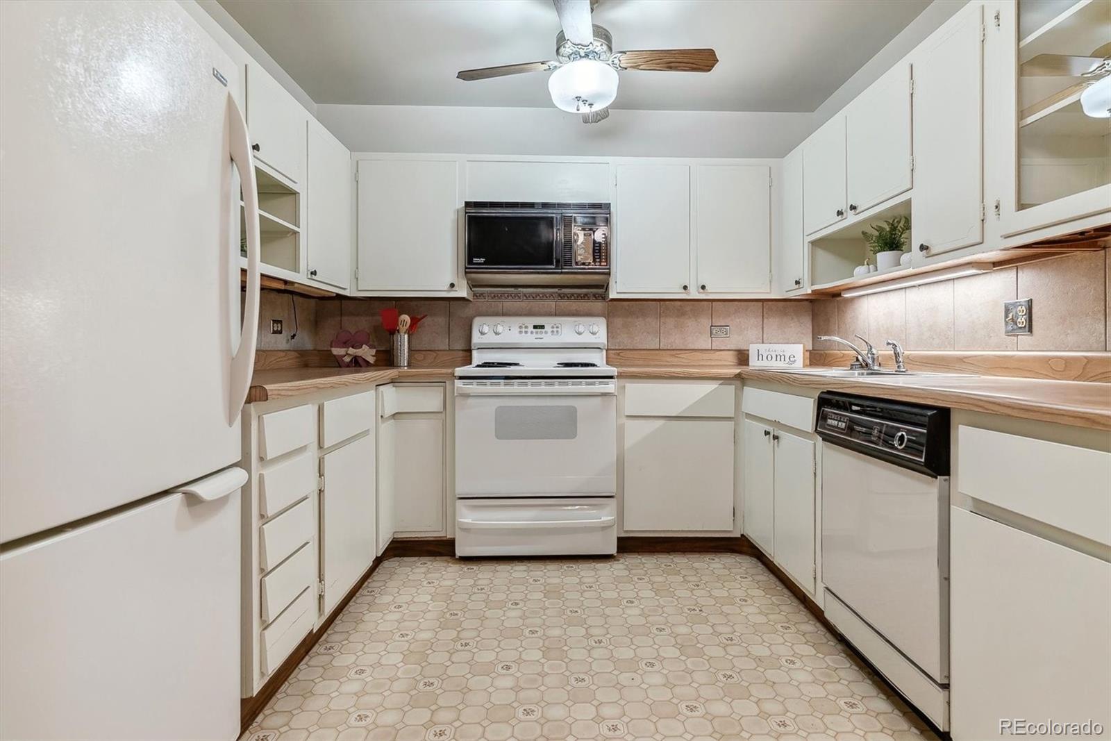 MLS Image #4 for 675 s clinton street,denver, Colorado