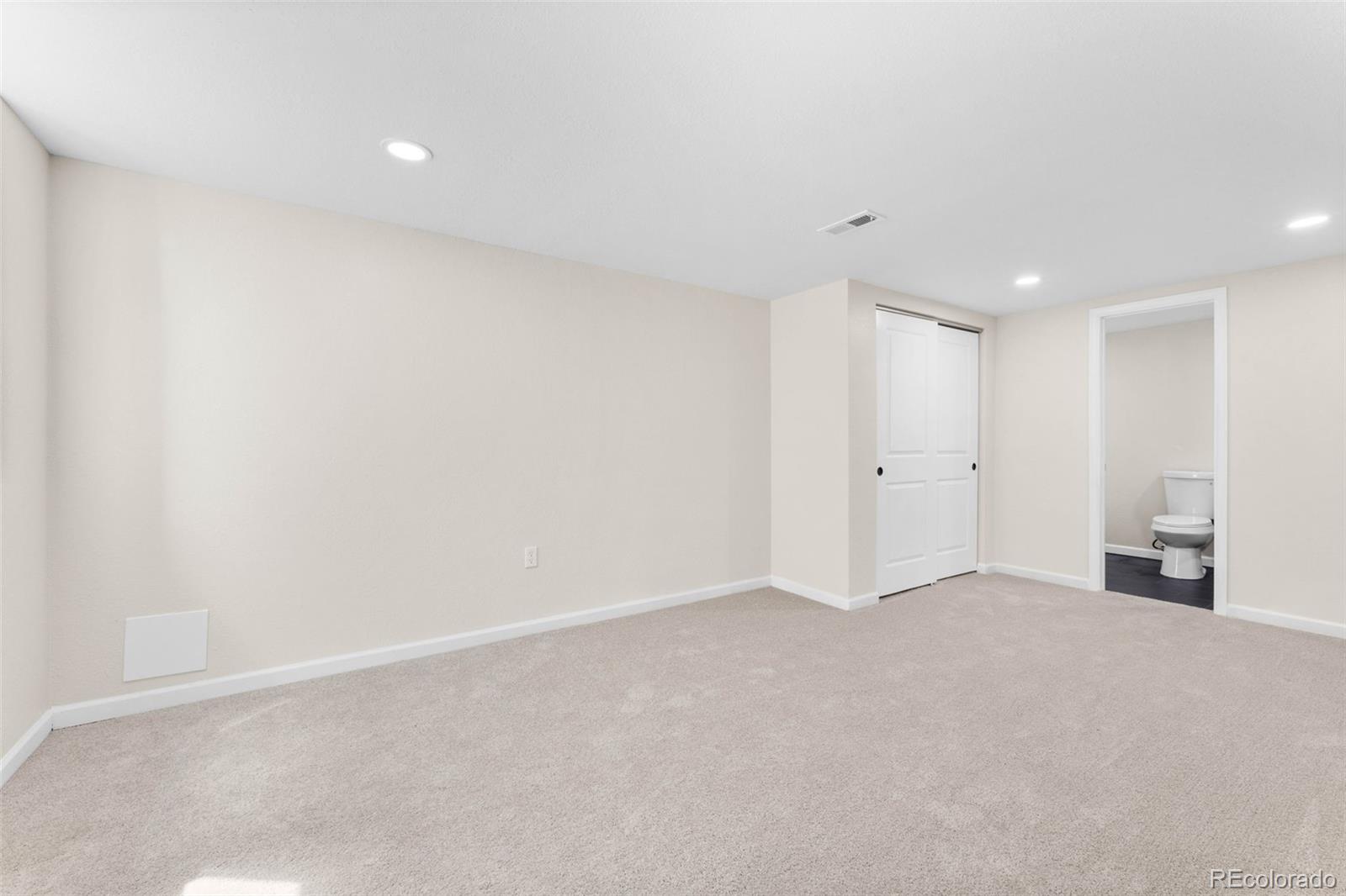 MLS Image #24 for 2438 s acoma street,denver, Colorado