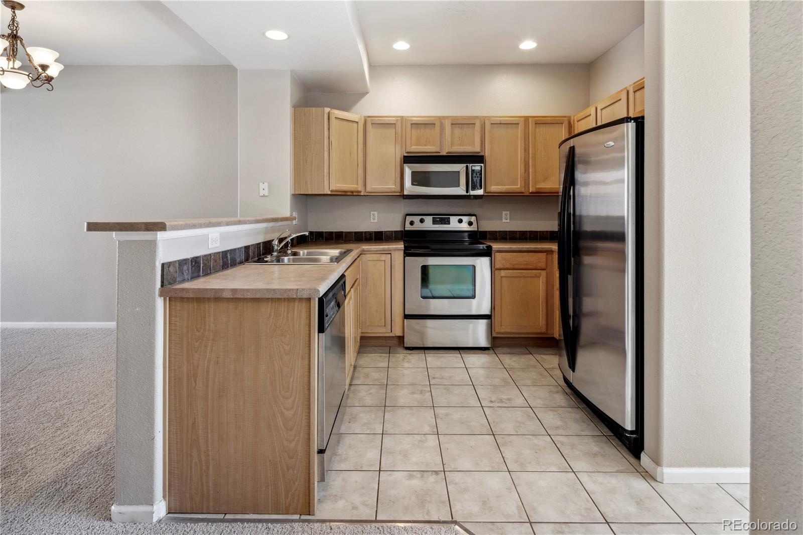 MLS Image #4 for 7874 w 55th avenue,arvada, Colorado