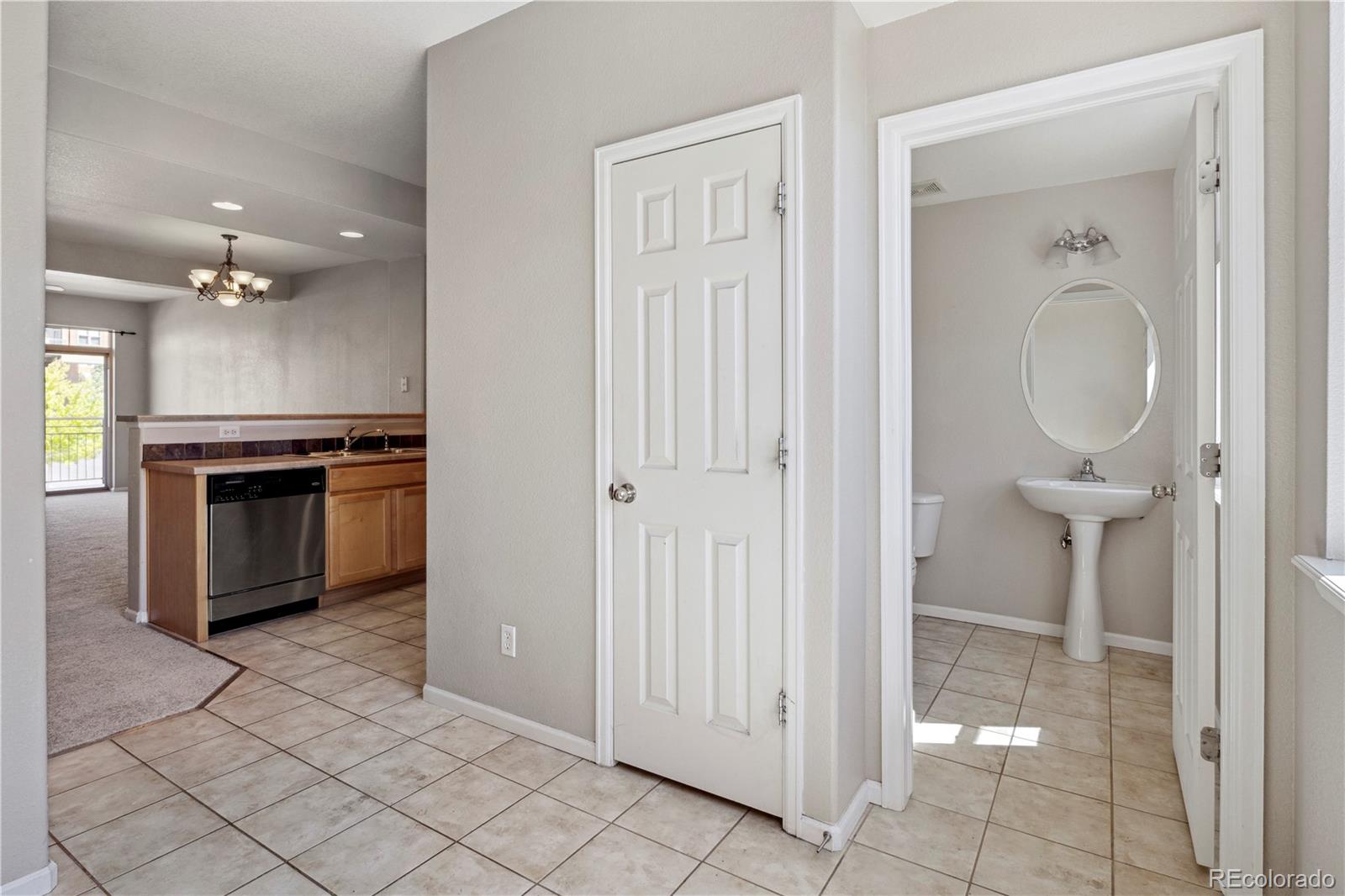 MLS Image #8 for 7874 w 55th avenue,arvada, Colorado