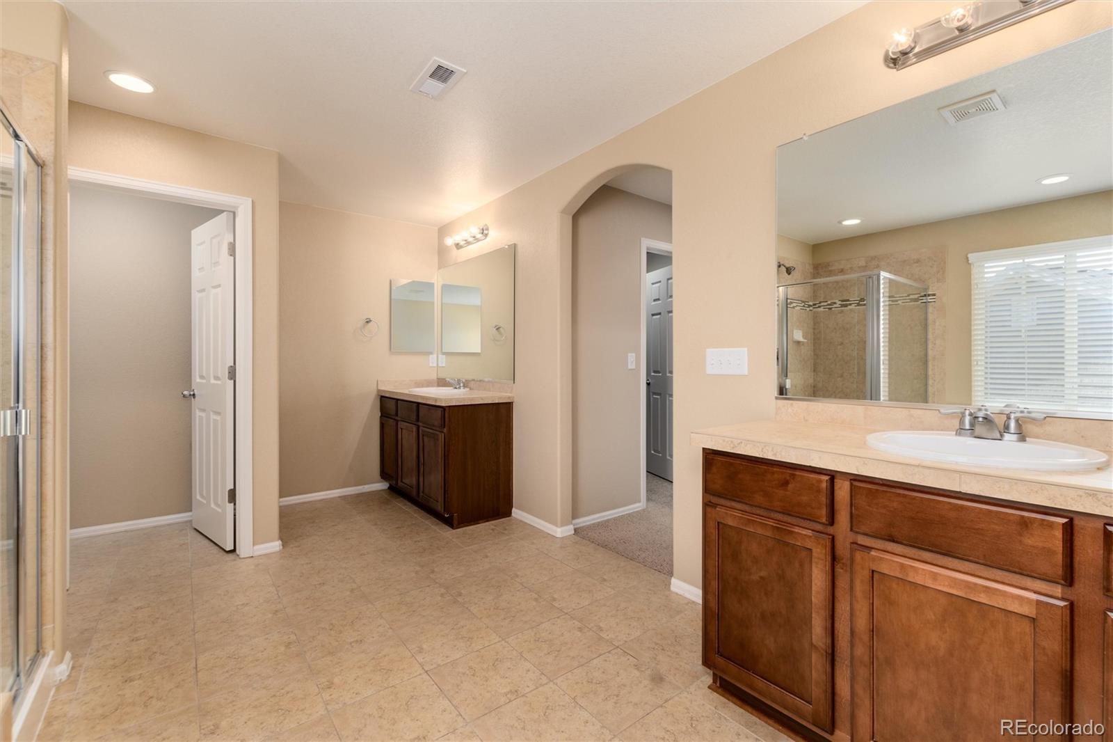 MLS Image #24 for 5448 s elk way,aurora, Colorado