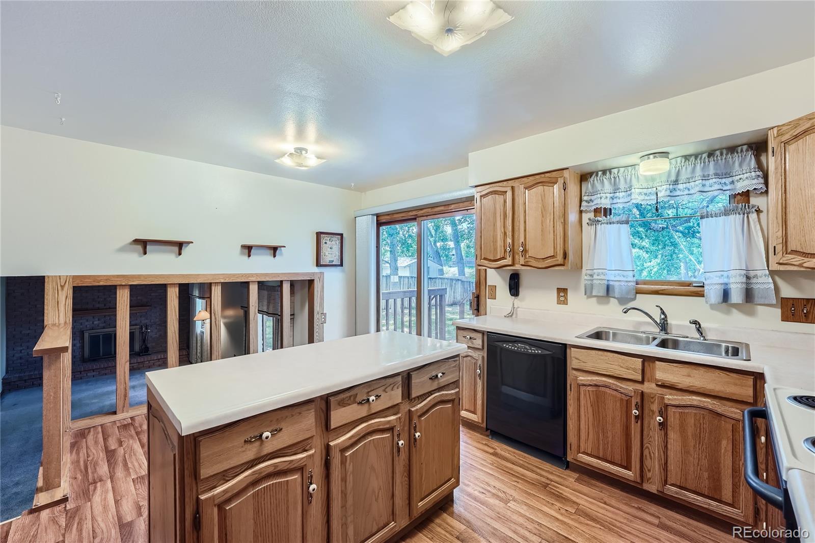 MLS Image #8 for 16440 e severn place,aurora, Colorado