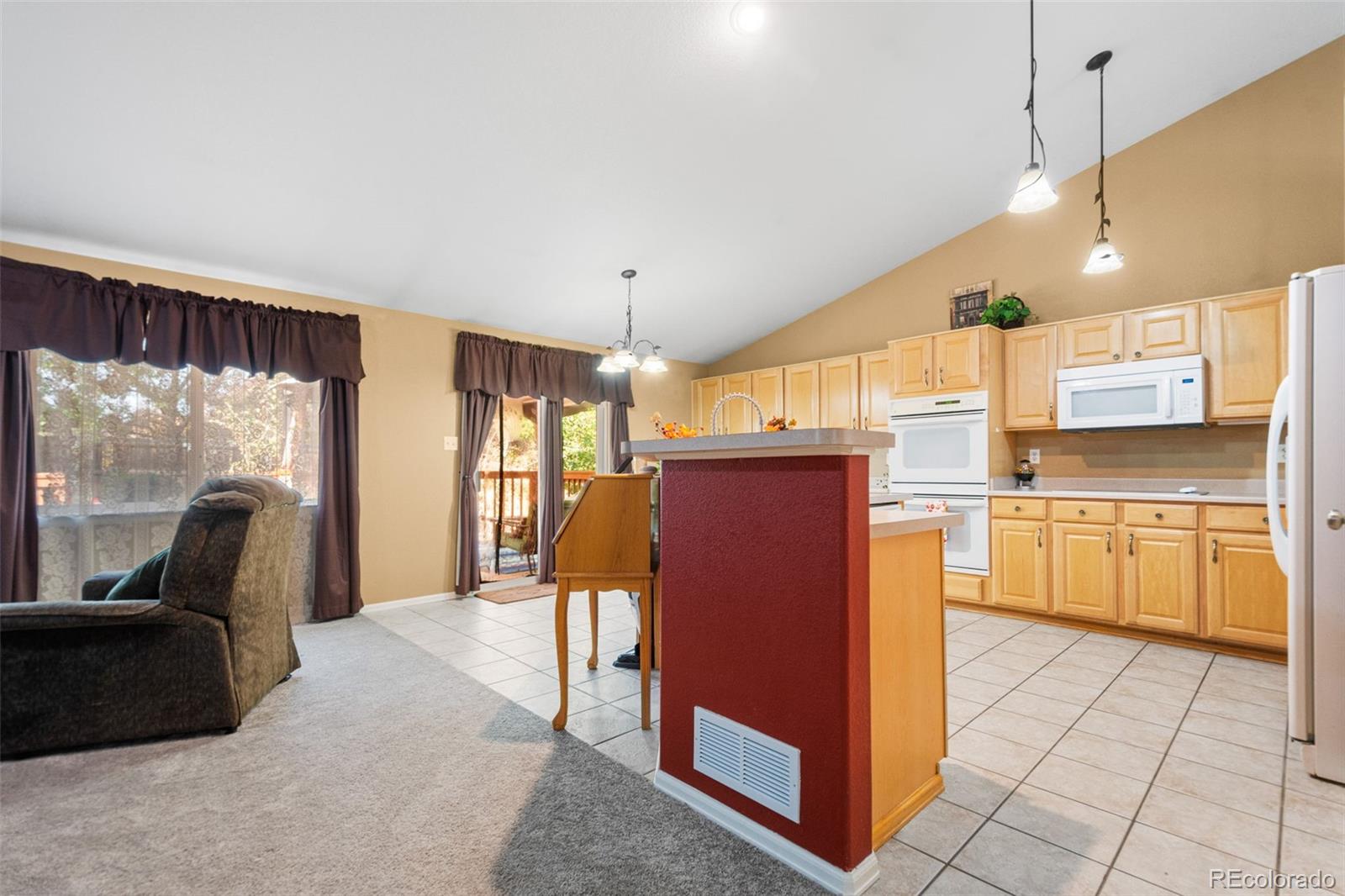 MLS Image #6 for 11313  oakland drive,henderson, Colorado