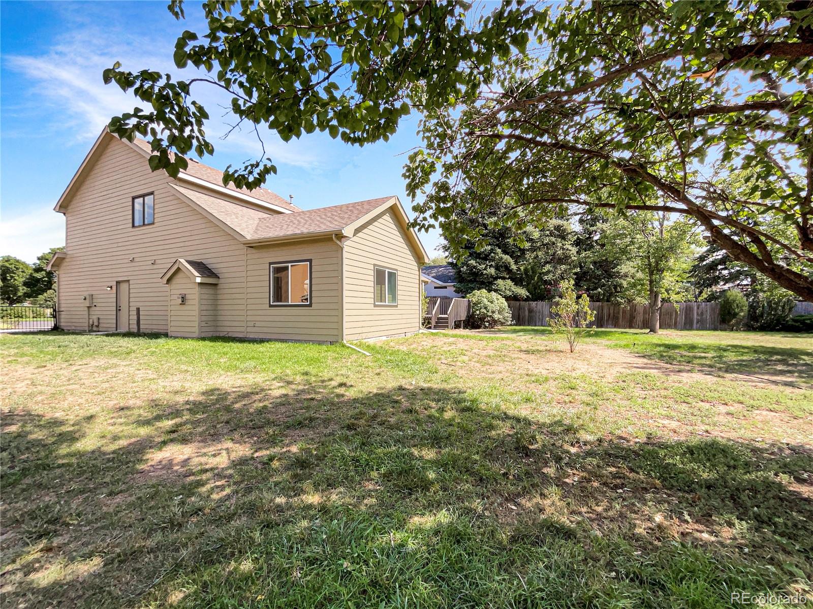 MLS Image #37 for 725  peregrine run,fort collins, Colorado