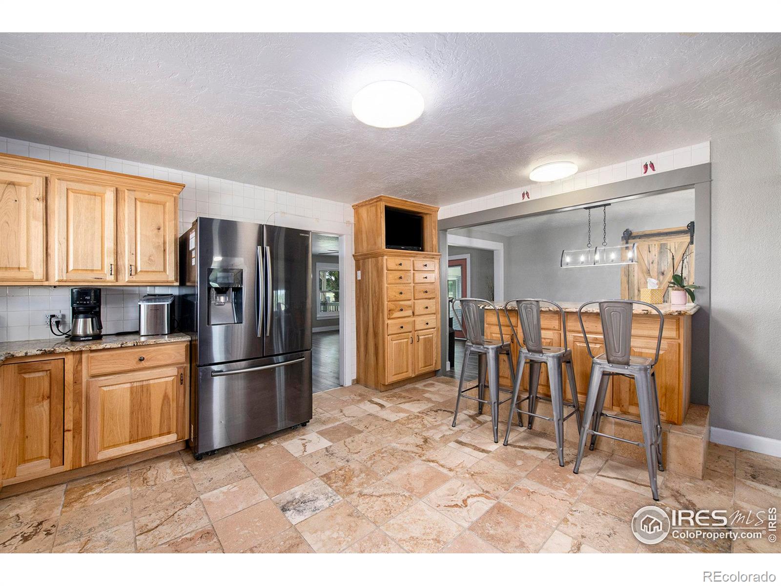 MLS Image #3 for 1685  holly avenue,greeley, Colorado