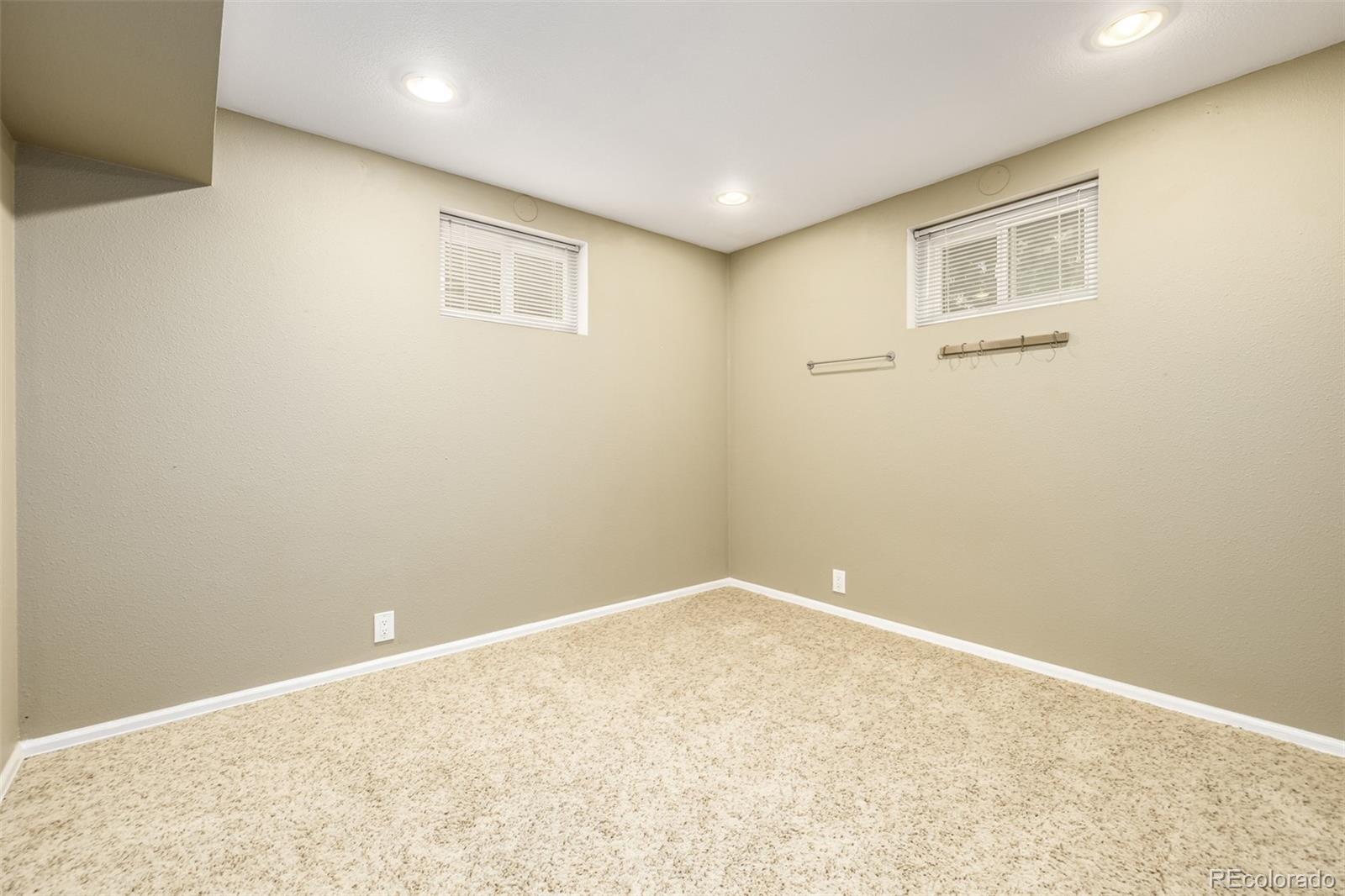 MLS Image #38 for 10425 w lambuth place,denver, Colorado