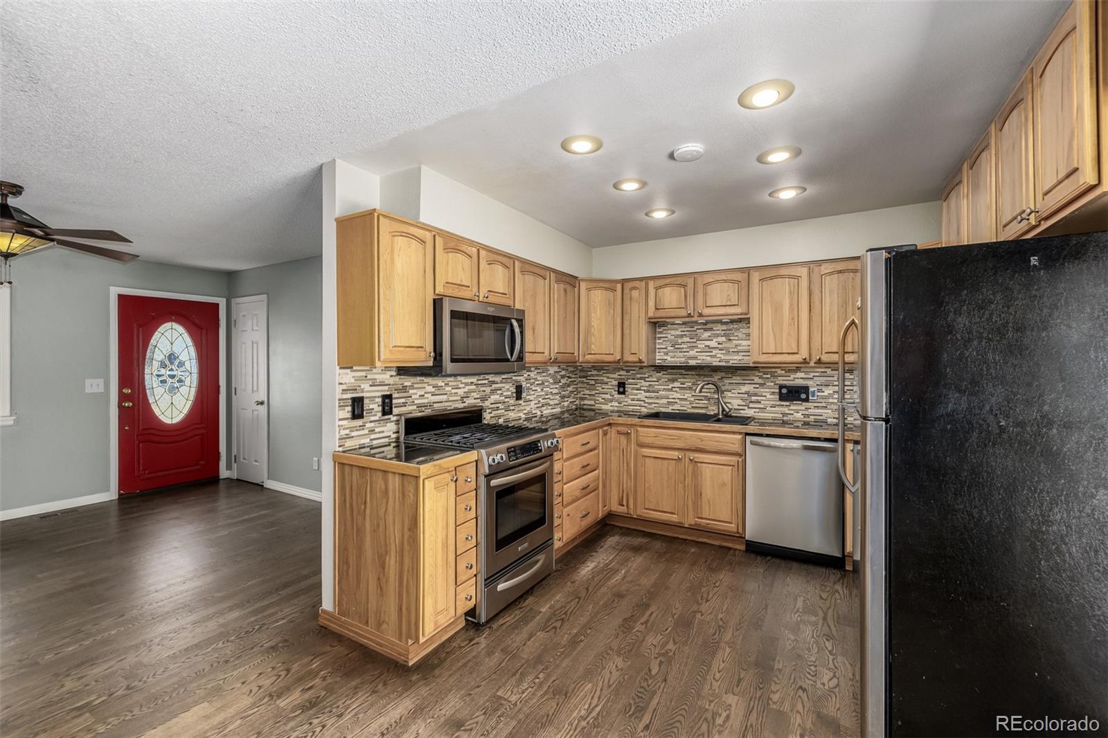 MLS Image #8 for 10425 w lambuth place,denver, Colorado