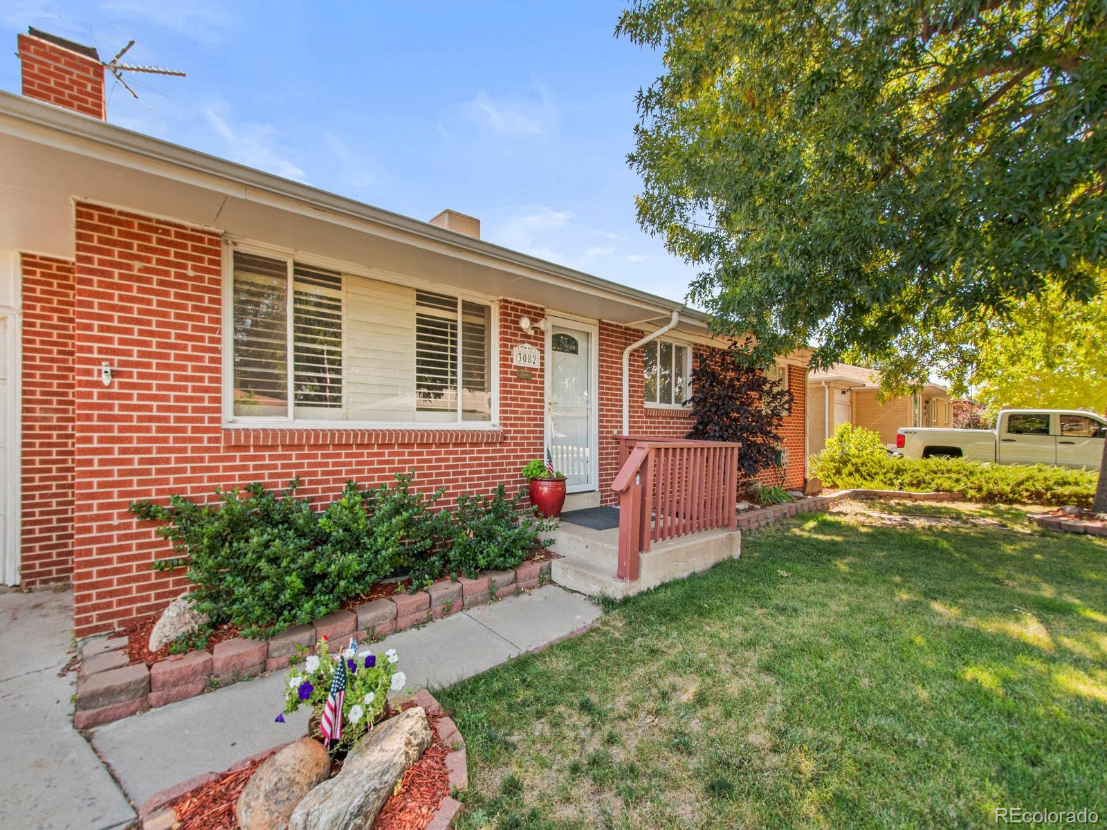 MLS Image #3 for 3082 w saratoga avenue,englewood, Colorado