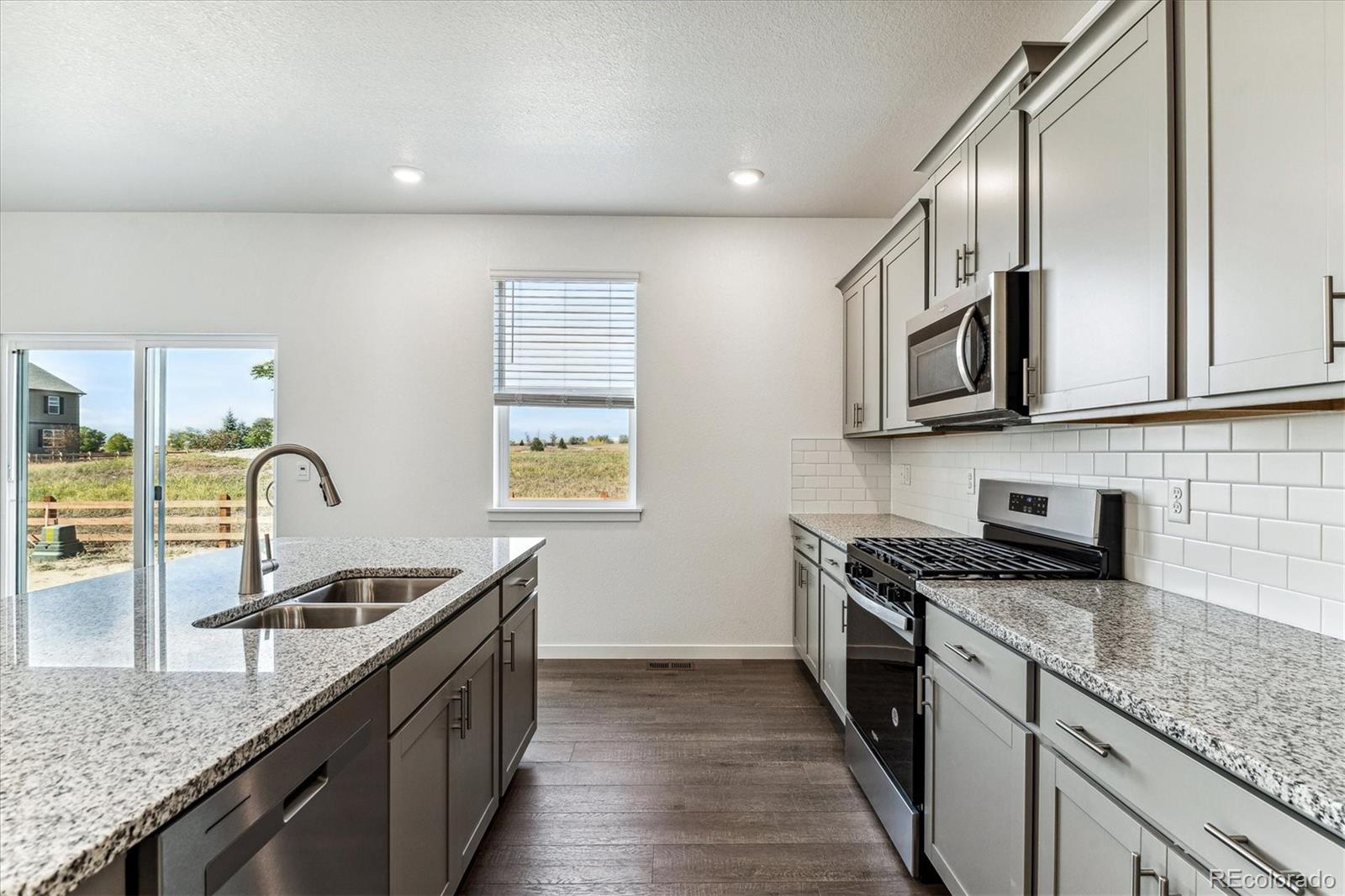 MLS Image #12 for 4105  marble drive,mead, Colorado