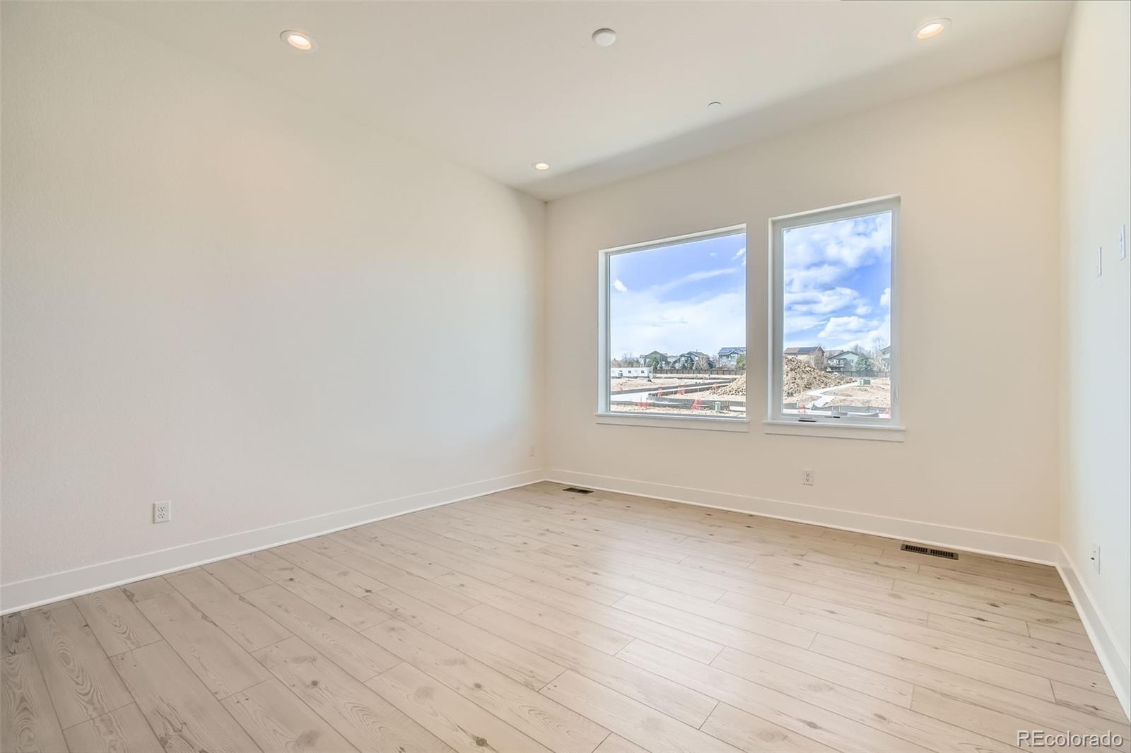 MLS Image #8 for 647  skyhook street,erie, Colorado