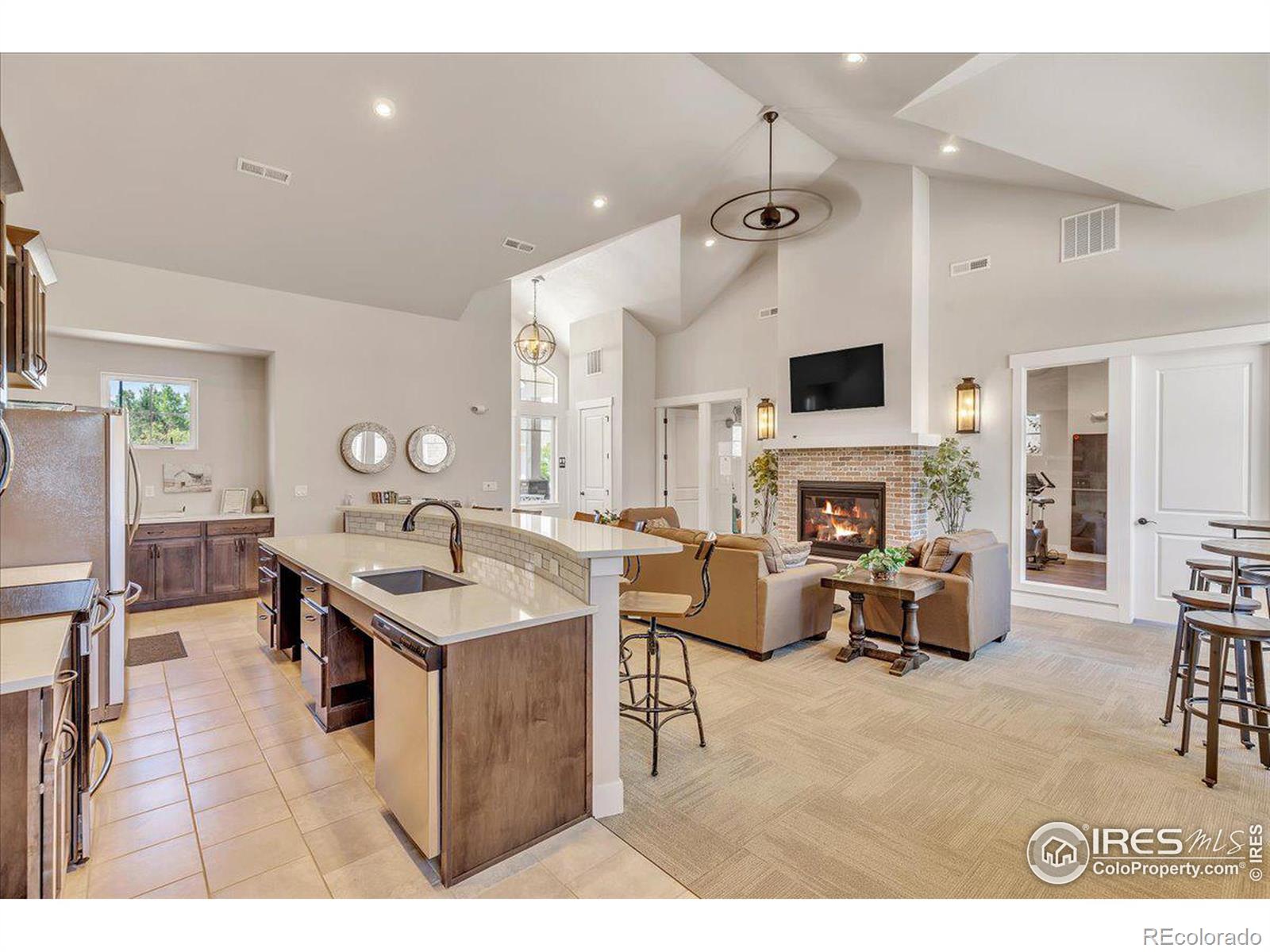 MLS Image #21 for 4622  hahns peak drive,loveland, Colorado