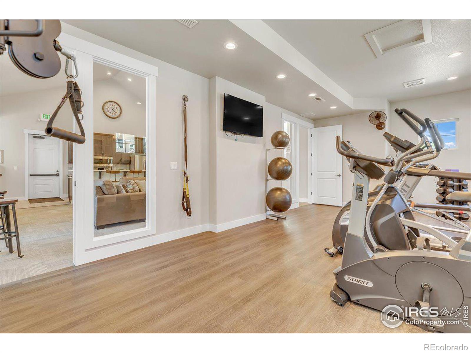 MLS Image #24 for 4622  hahns peak drive,loveland, Colorado