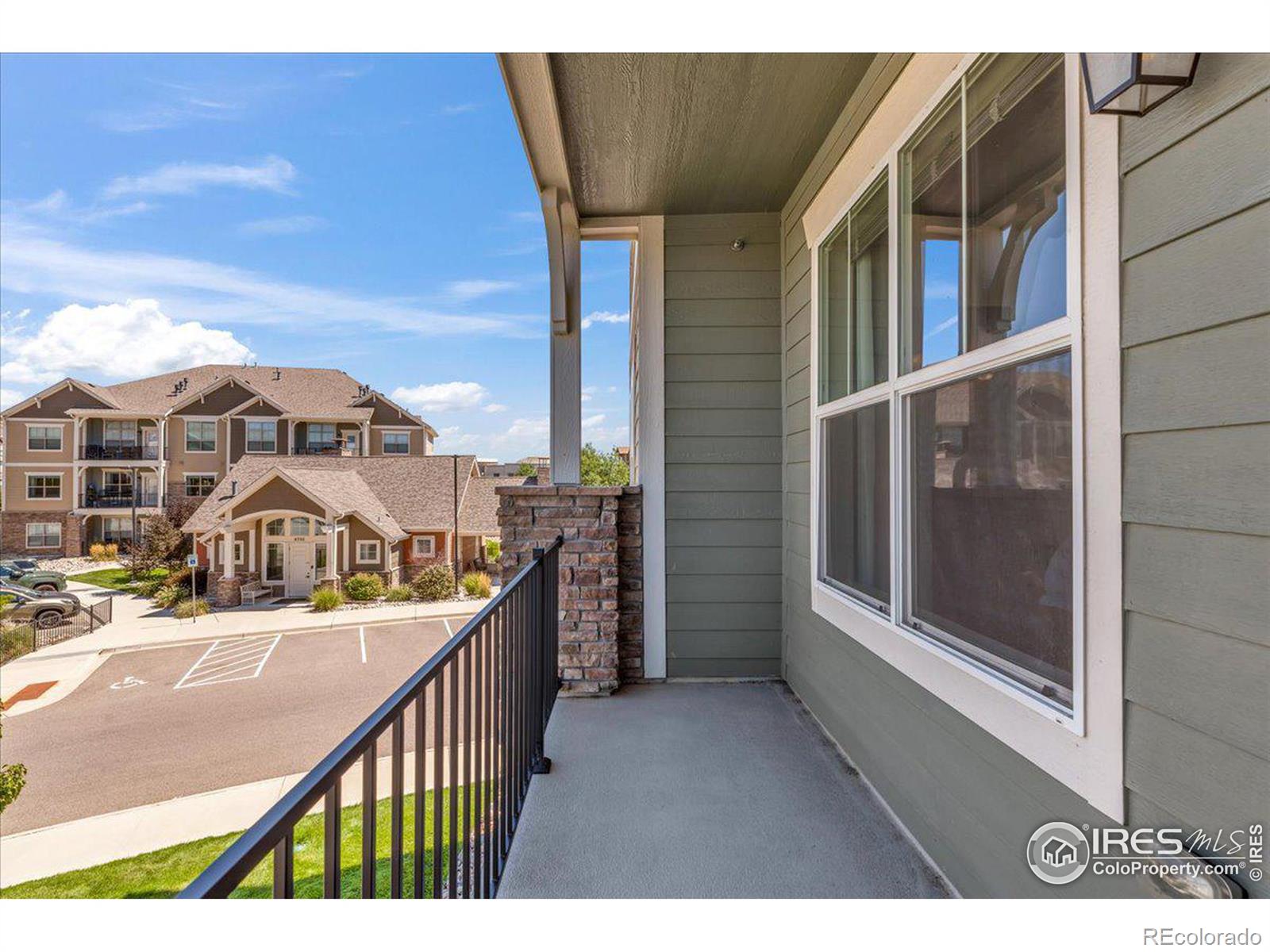 MLS Image #3 for 4622  hahns peak drive,loveland, Colorado