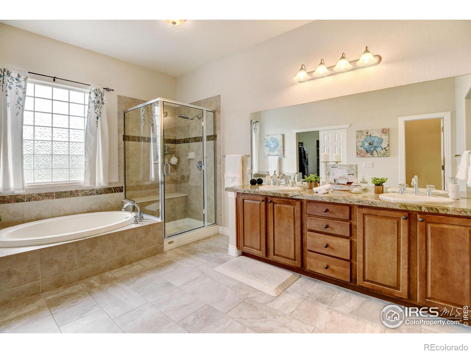 MLS Image #17 for 14852  snowcrest drive,broomfield, Colorado