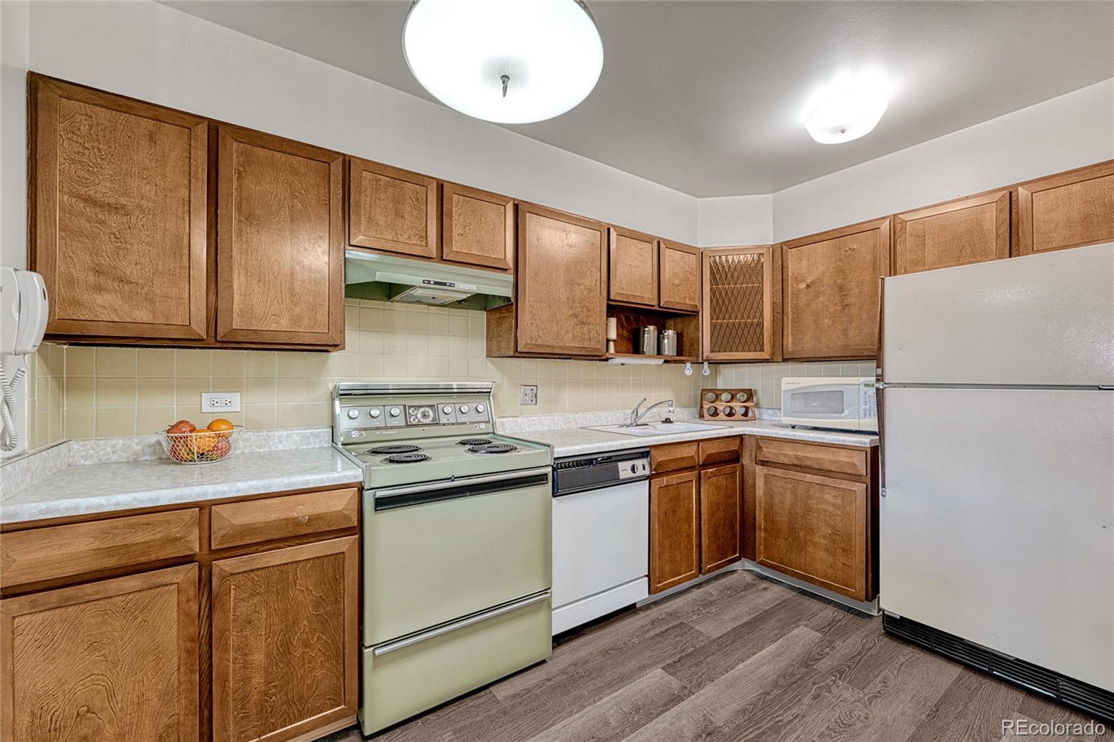 MLS Image #3 for 675 s alton way 3c,denver, Colorado