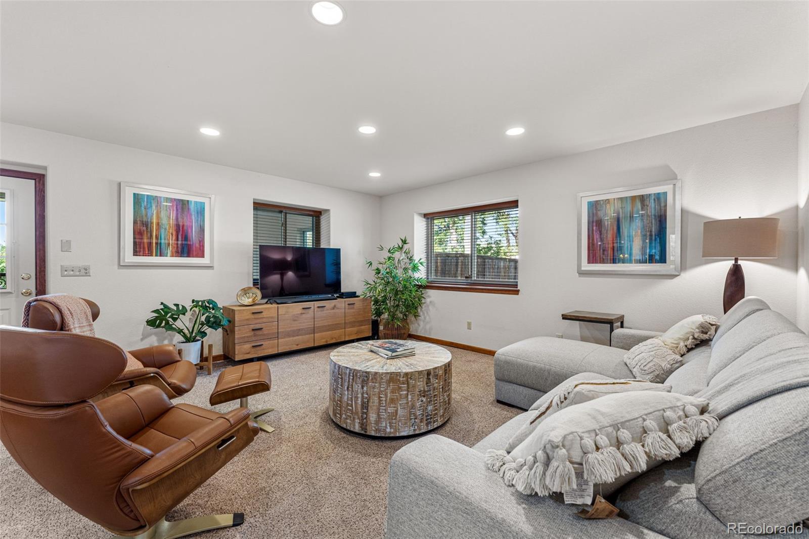 MLS Image #13 for 2801 n monaco parkway,denver, Colorado