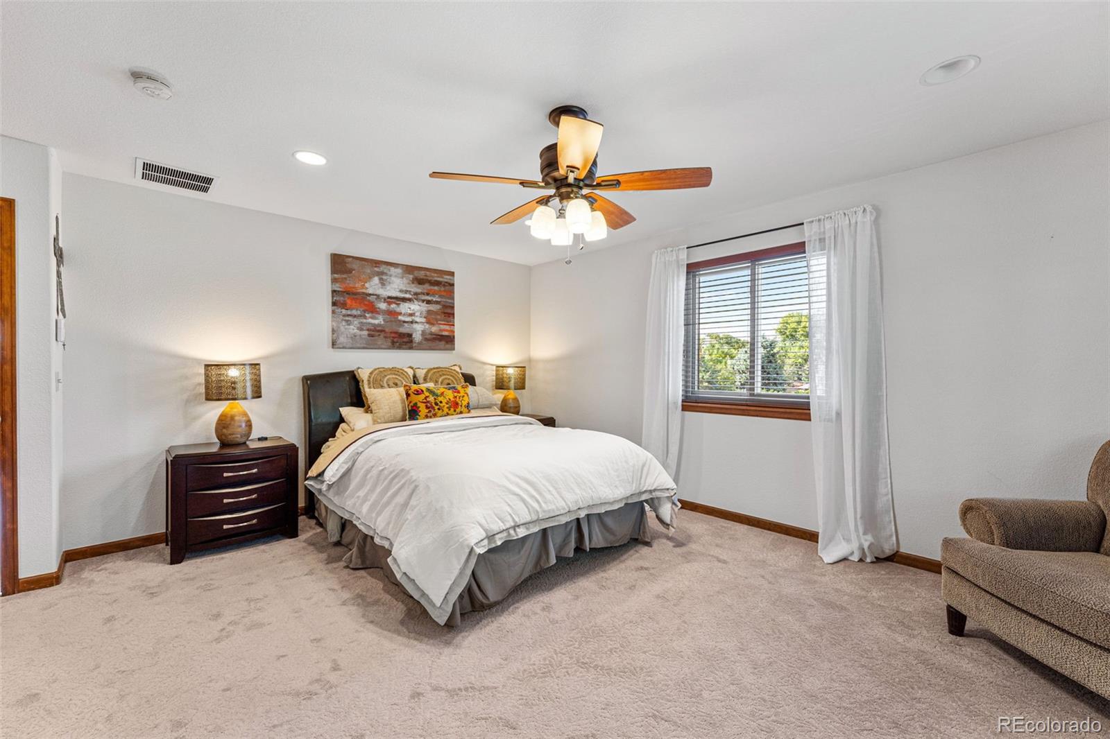 MLS Image #17 for 2801 n monaco parkway,denver, Colorado