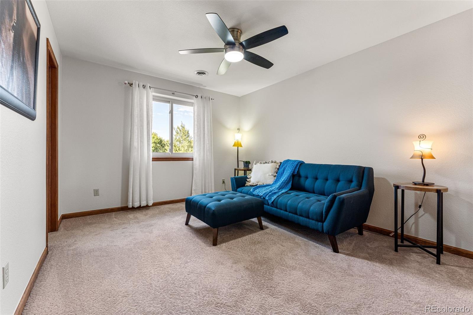 MLS Image #24 for 2801 n monaco parkway,denver, Colorado