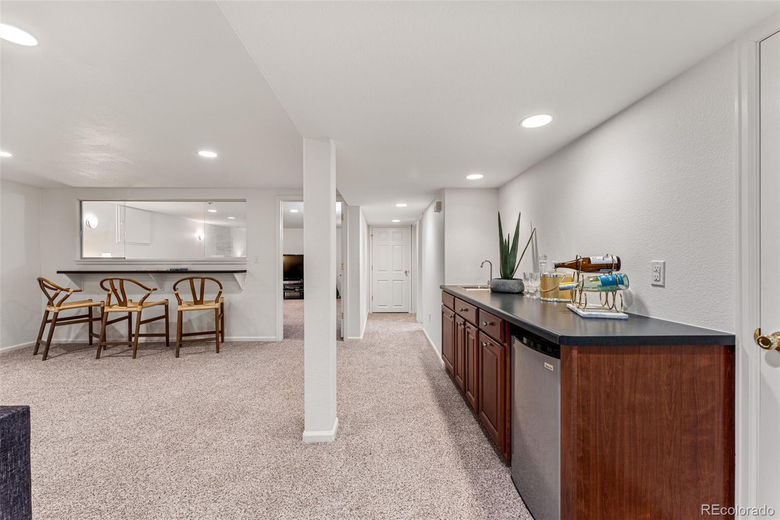 MLS Image #26 for 2801 n monaco parkway,denver, Colorado