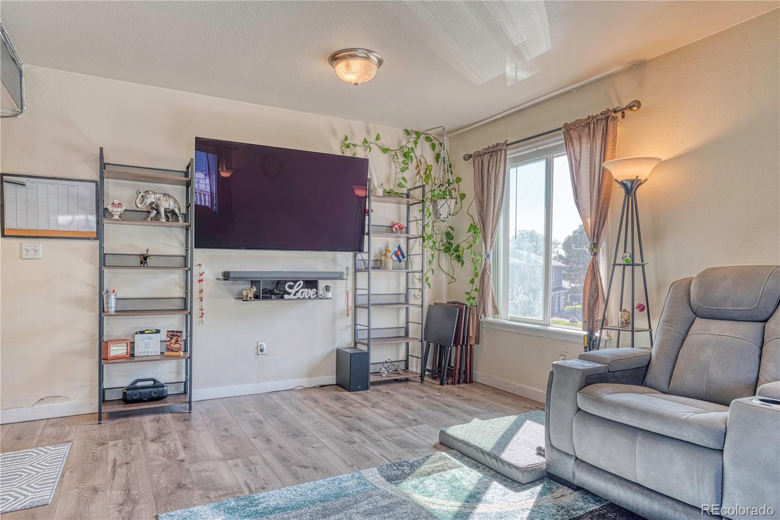 MLS Image #8 for 7947  york street,denver, Colorado