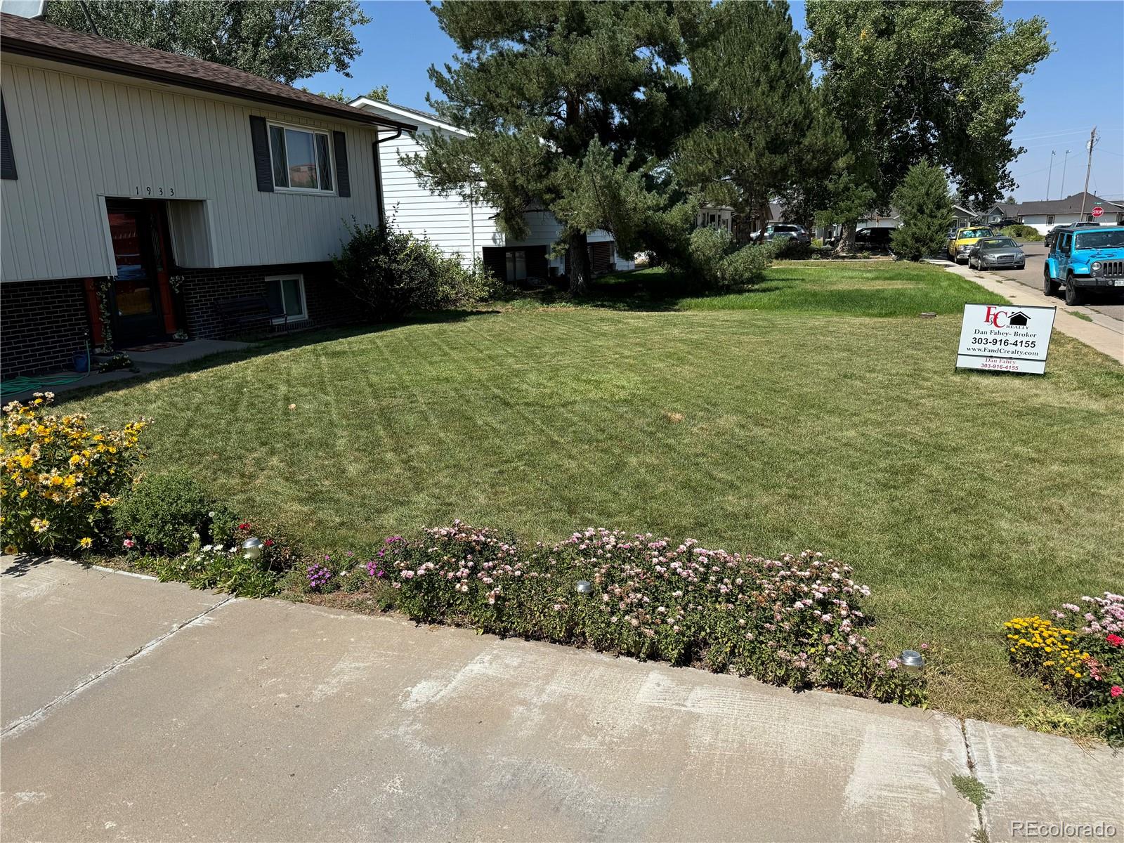 MLS Image #2 for 1933  burton street,strasburg, Colorado