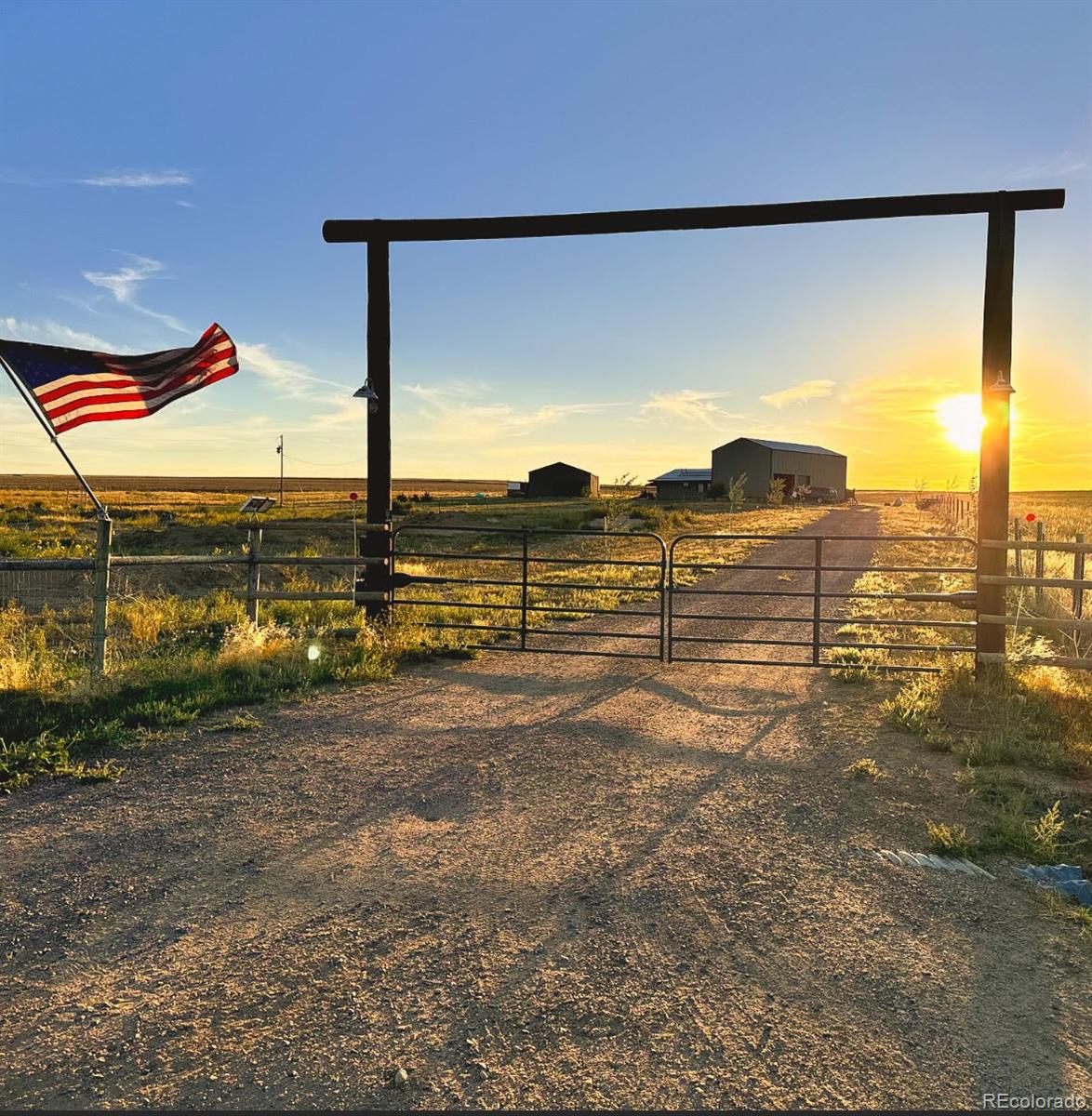 MLS Image #0 for 6125  wolf creek road,strasburg, Colorado