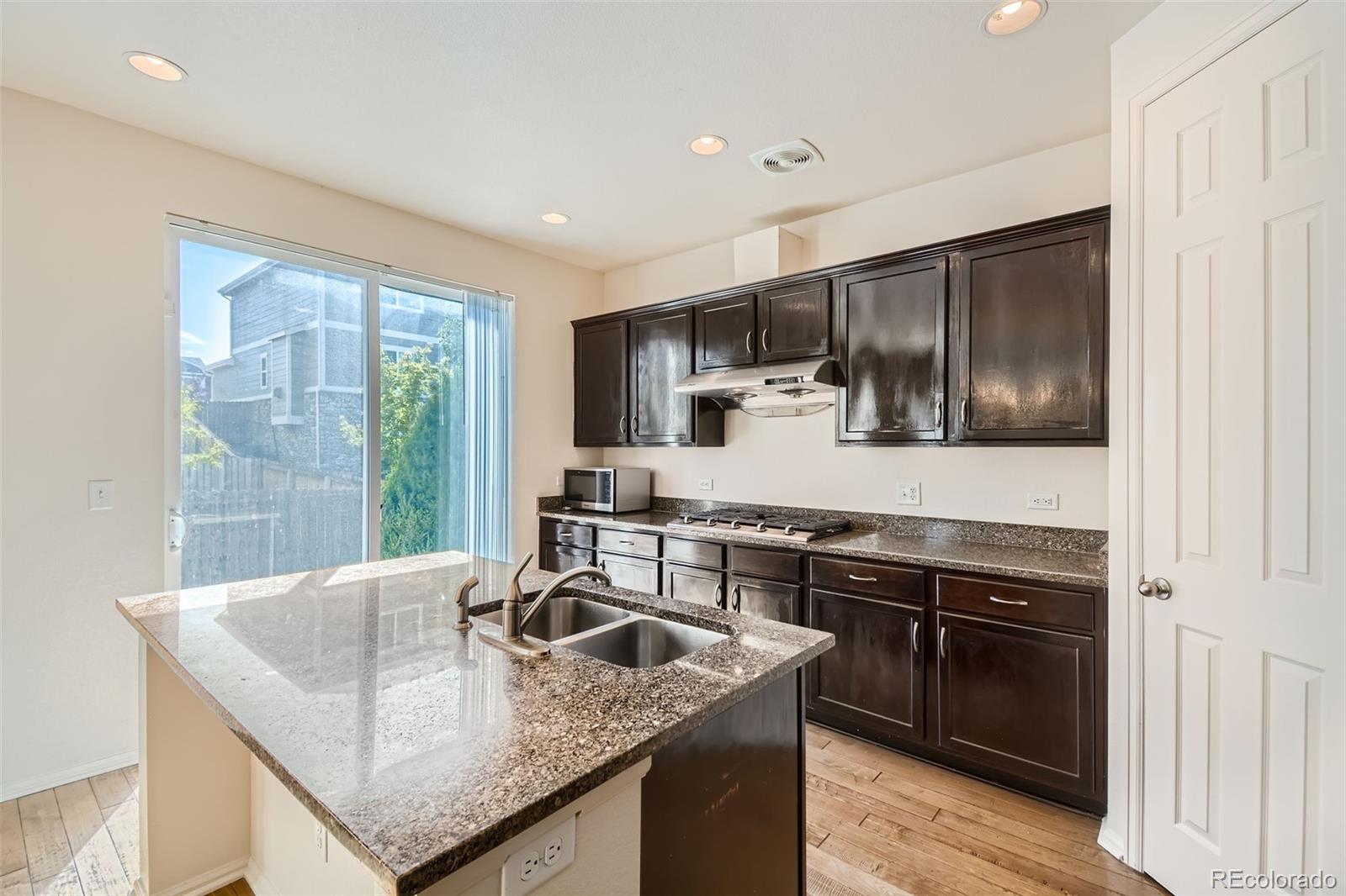 MLS Image #11 for 25266 e lake drive,aurora, Colorado