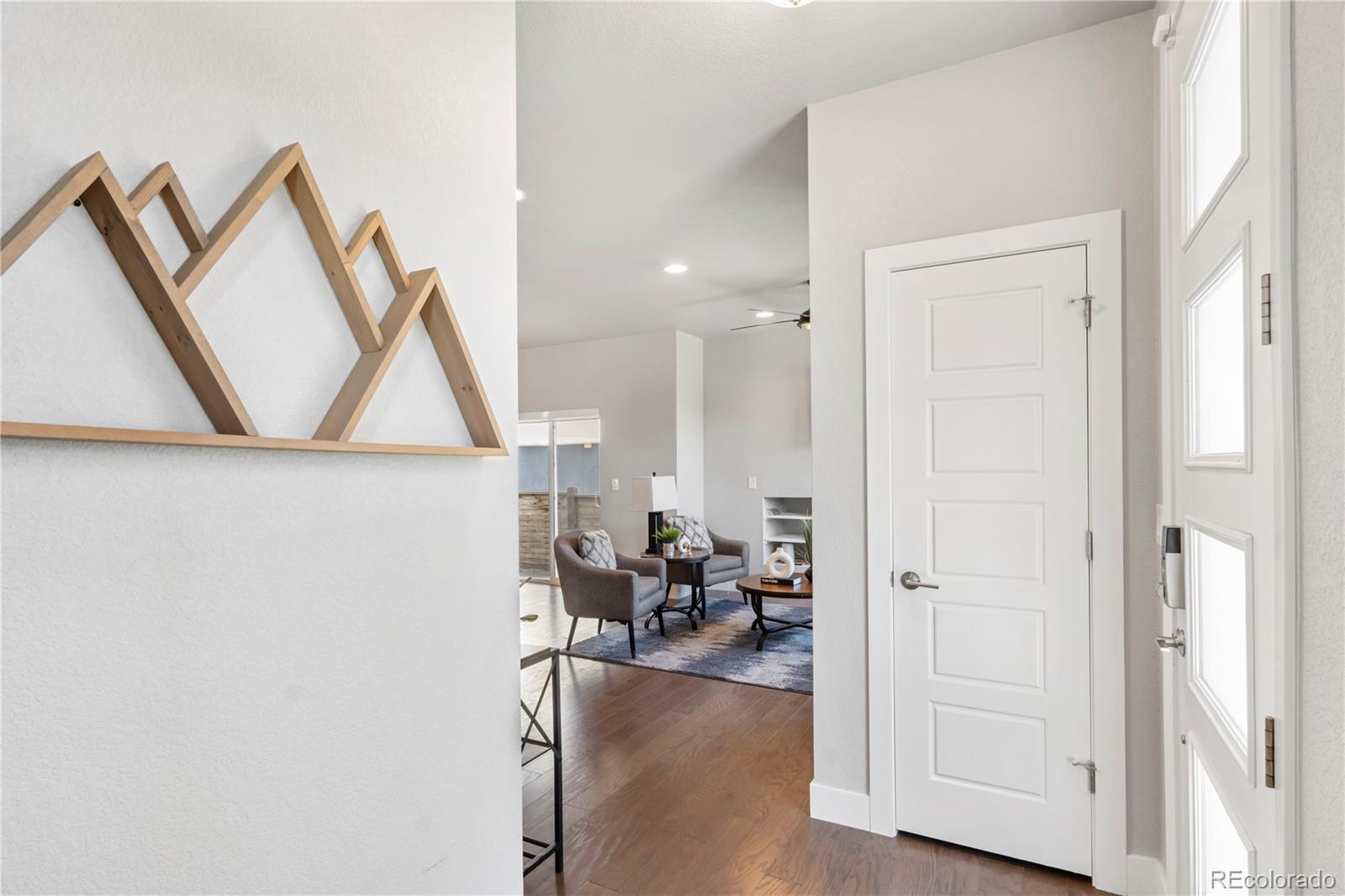 MLS Image #4 for 6043 n geneva street,denver, Colorado