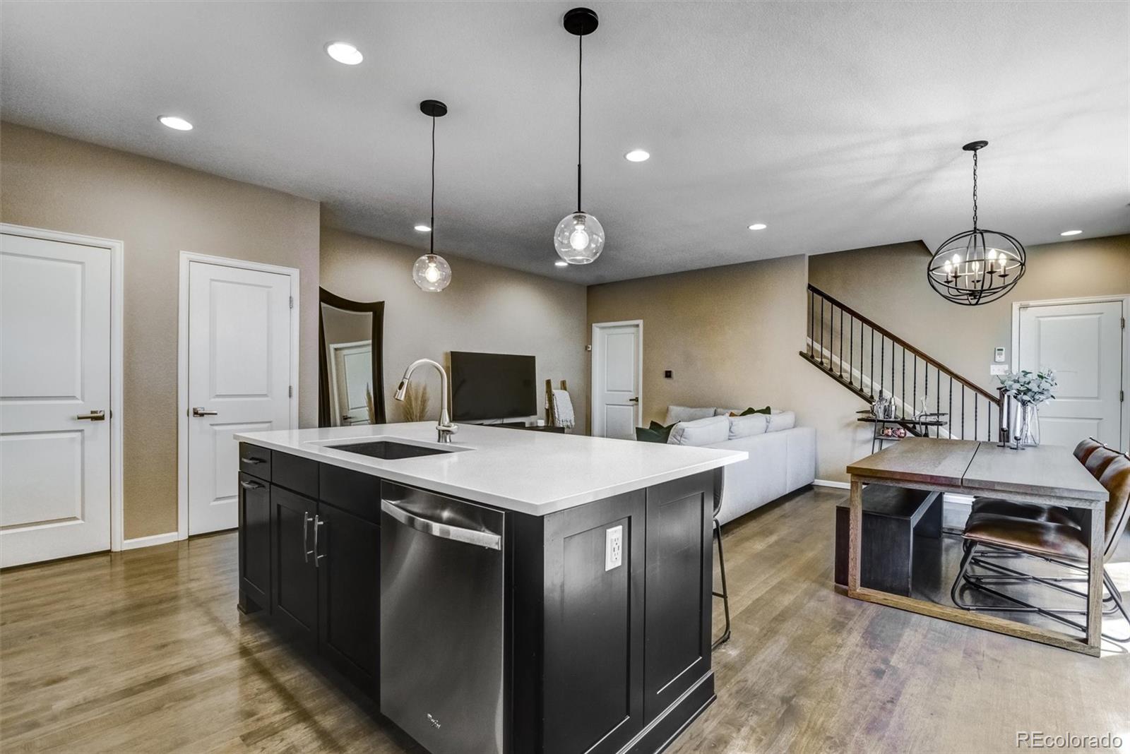 MLS Image #12 for 8096 e 53rd drive,denver, Colorado