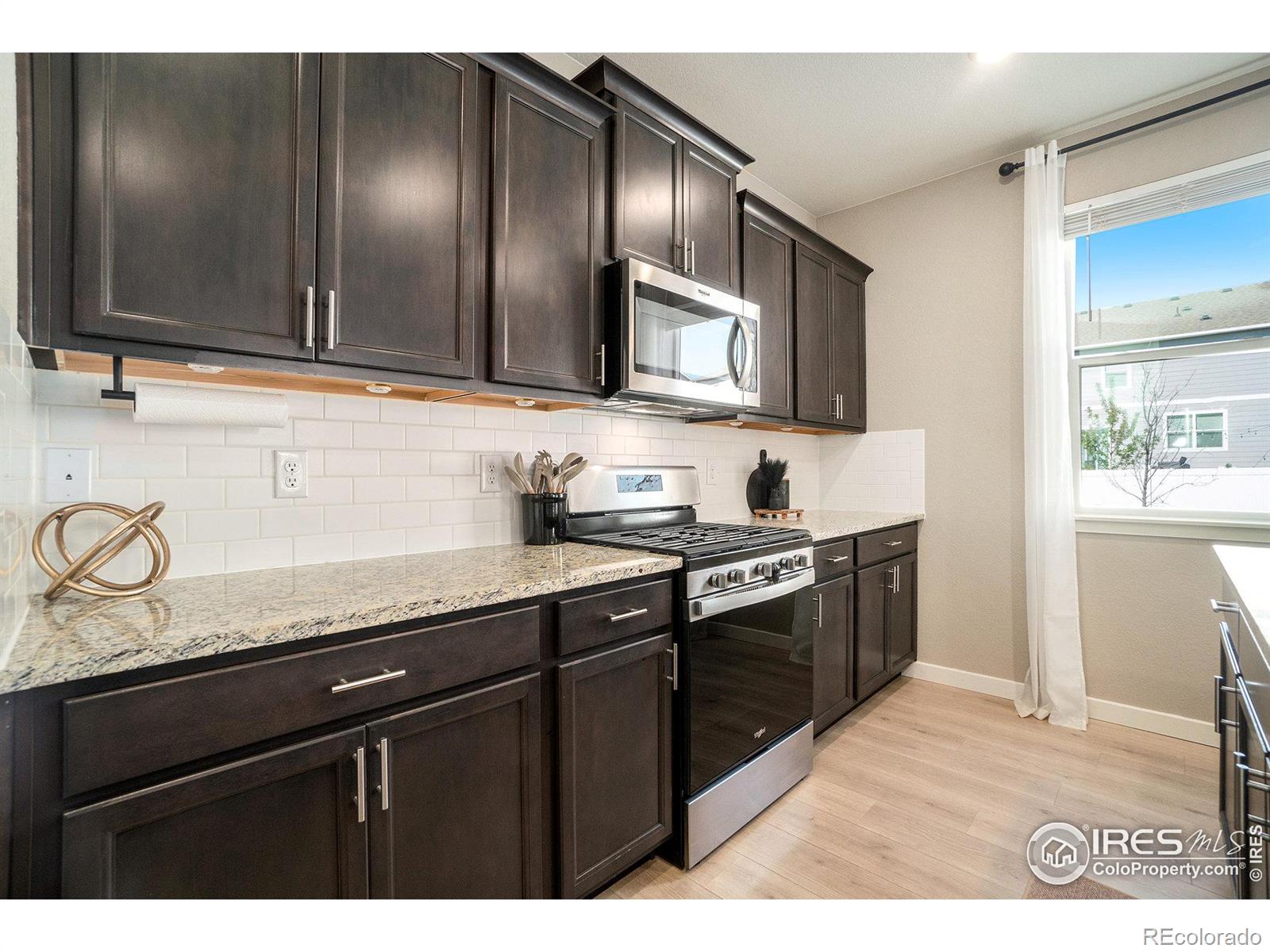 MLS Image #10 for 4514  devereux drive,windsor, Colorado