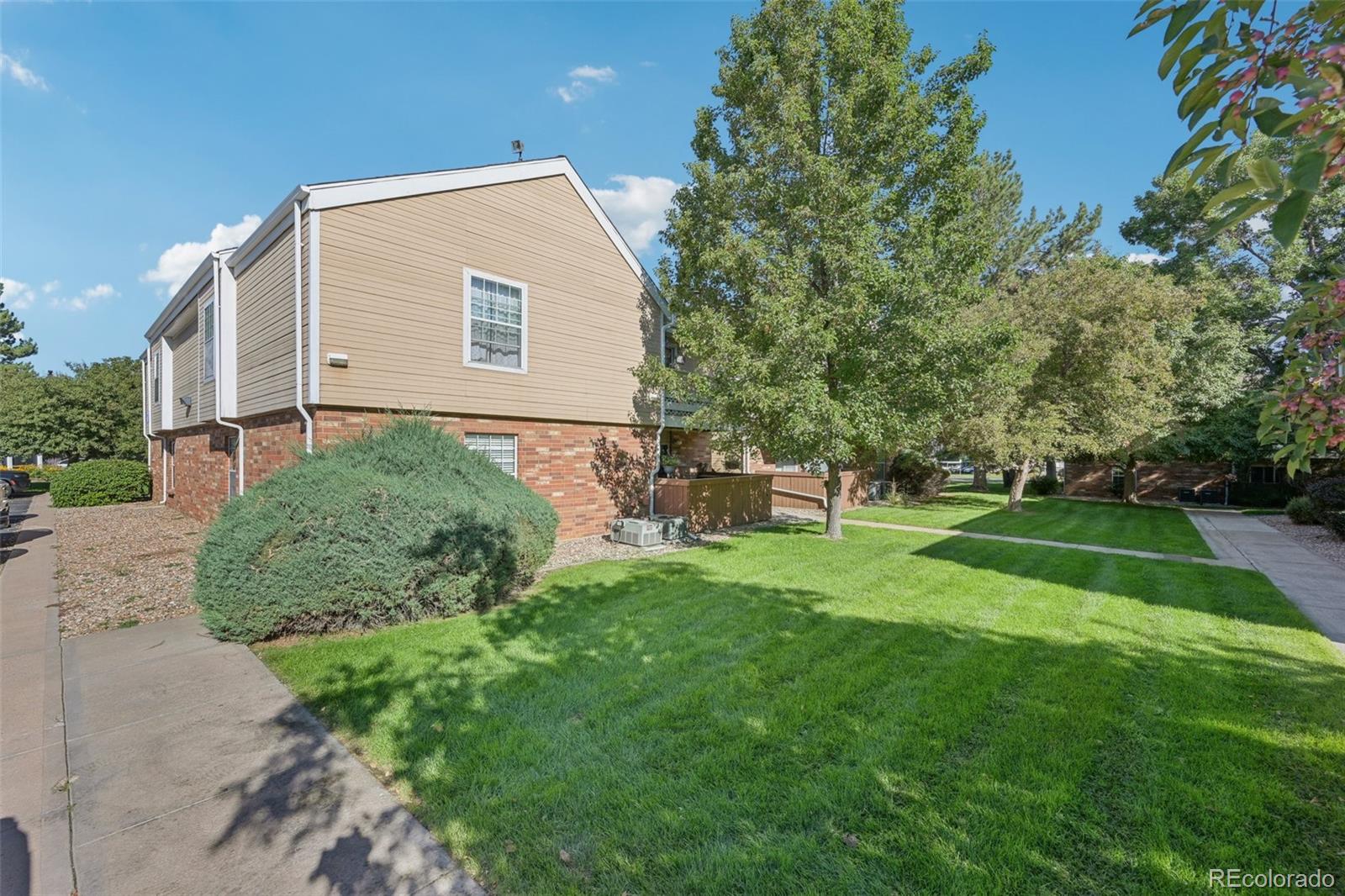 MLS Image #35 for 3312 s ammons street,lakewood, Colorado