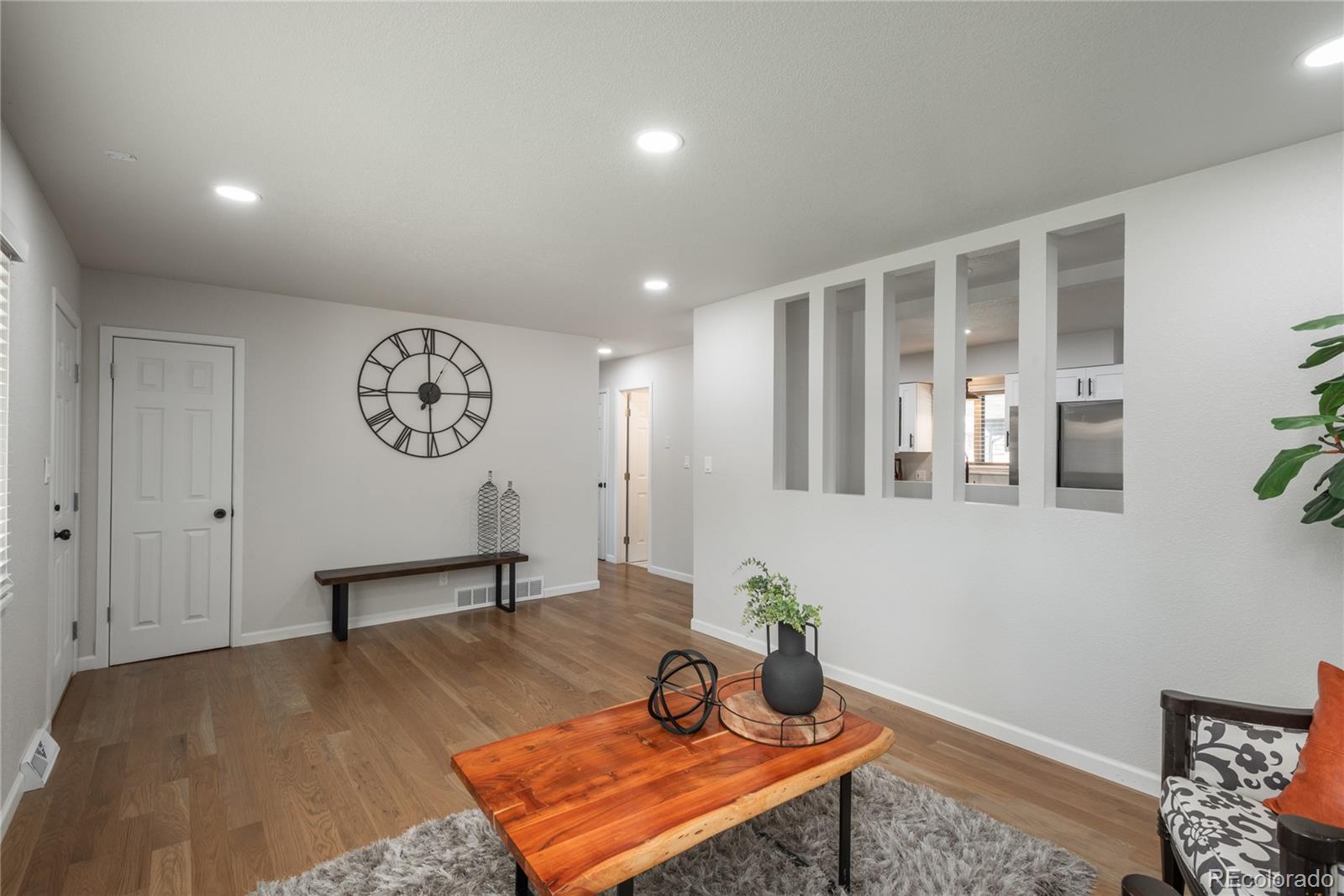 MLS Image #6 for 7629  sherman place,denver, Colorado