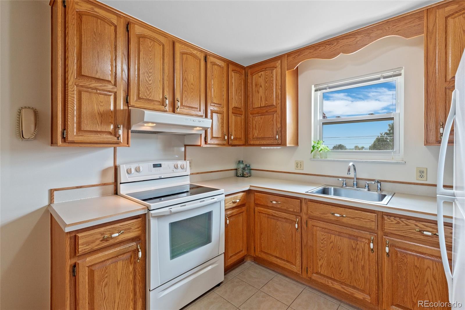 MLS Image #8 for 522  melody drive,northglenn, Colorado