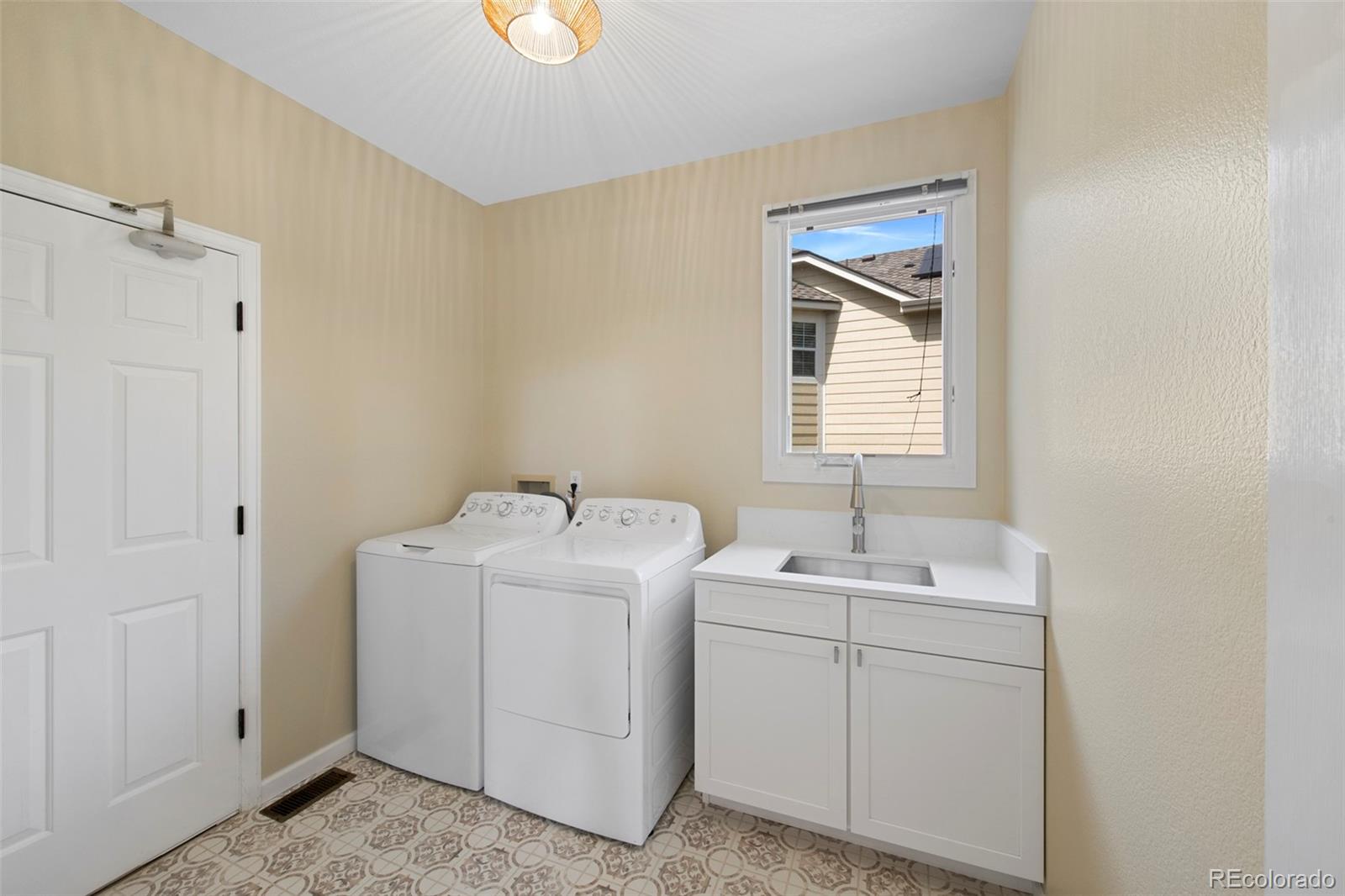 MLS Image #22 for 30  desert willow lane,littleton, Colorado