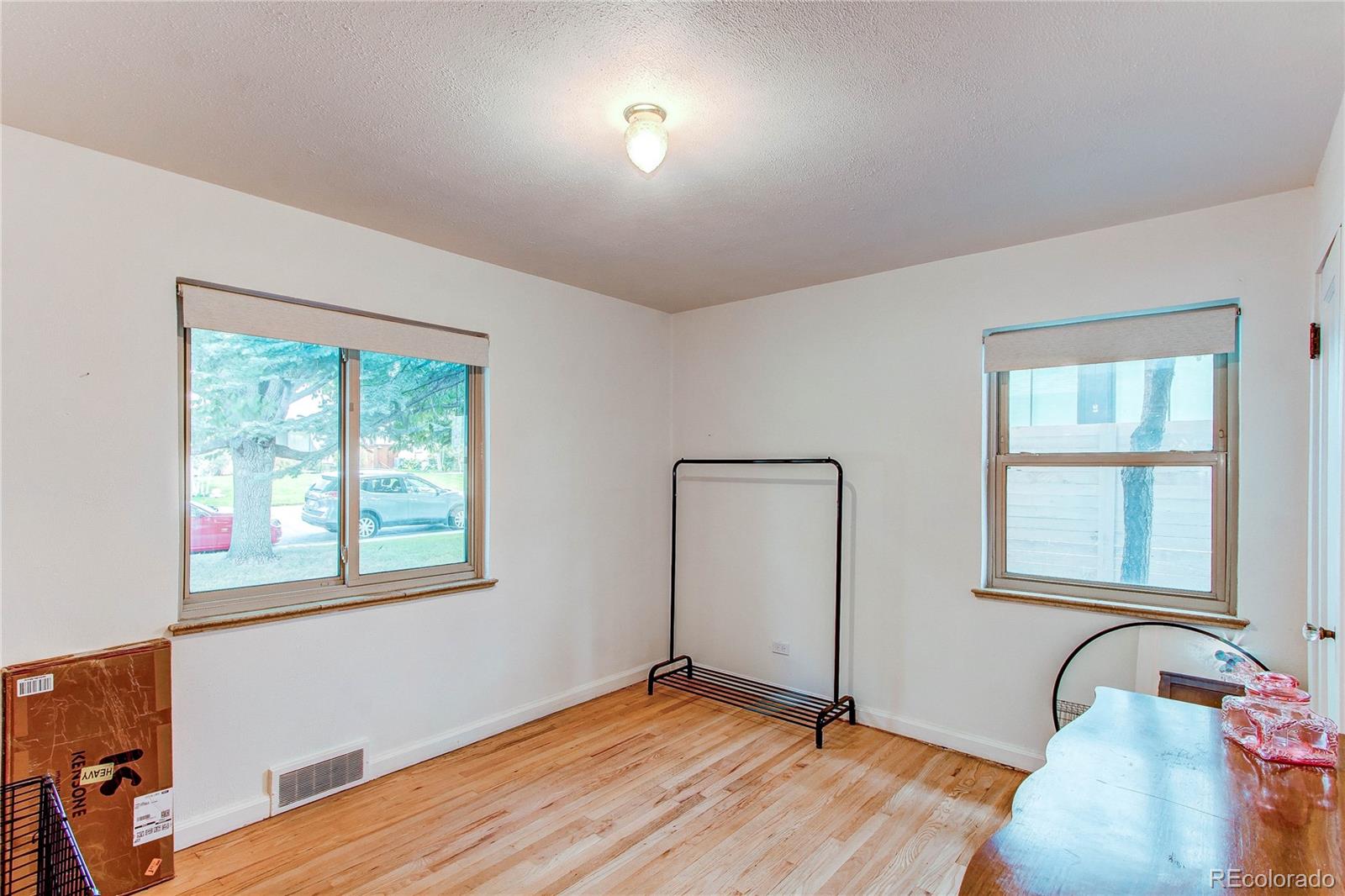 MLS Image #20 for 1175 s harrison street,denver, Colorado