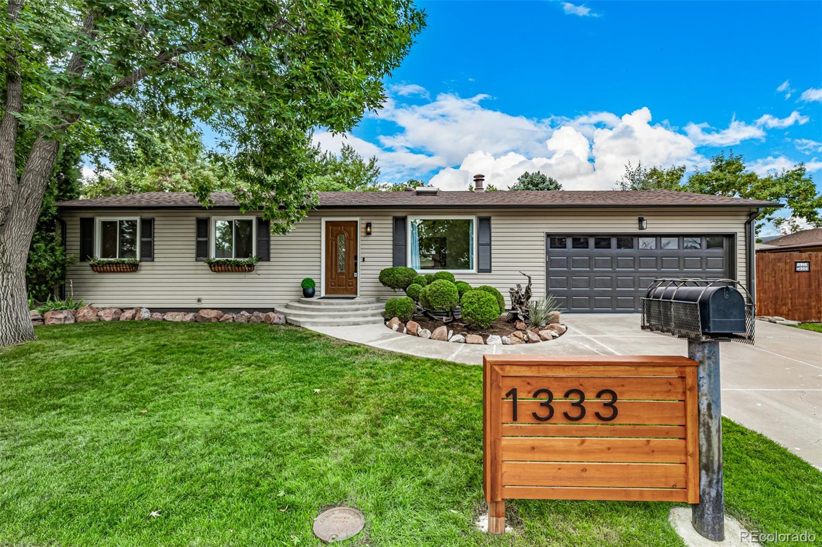 MLS Image #46 for 1333 s owens street,denver, Colorado