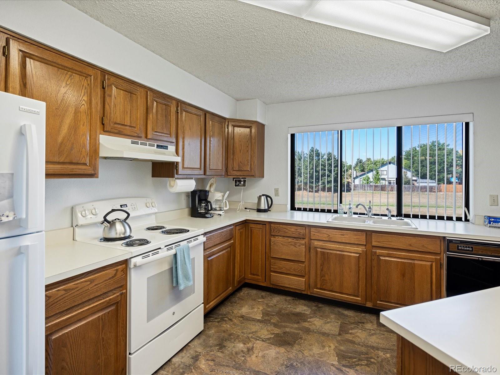 MLS Image #33 for 12565  sheridan boulevard,broomfield, Colorado