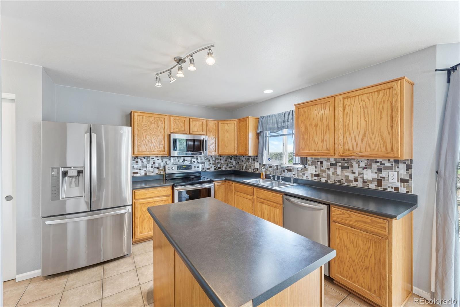 MLS Image #8 for 18871 e dickenson drive,aurora, Colorado