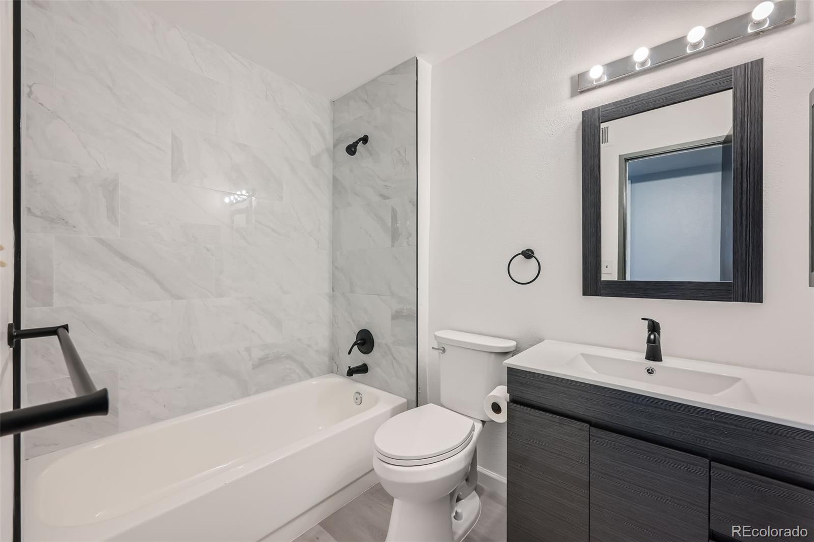 MLS Image #11 for 1777 s pitkin street,aurora, Colorado