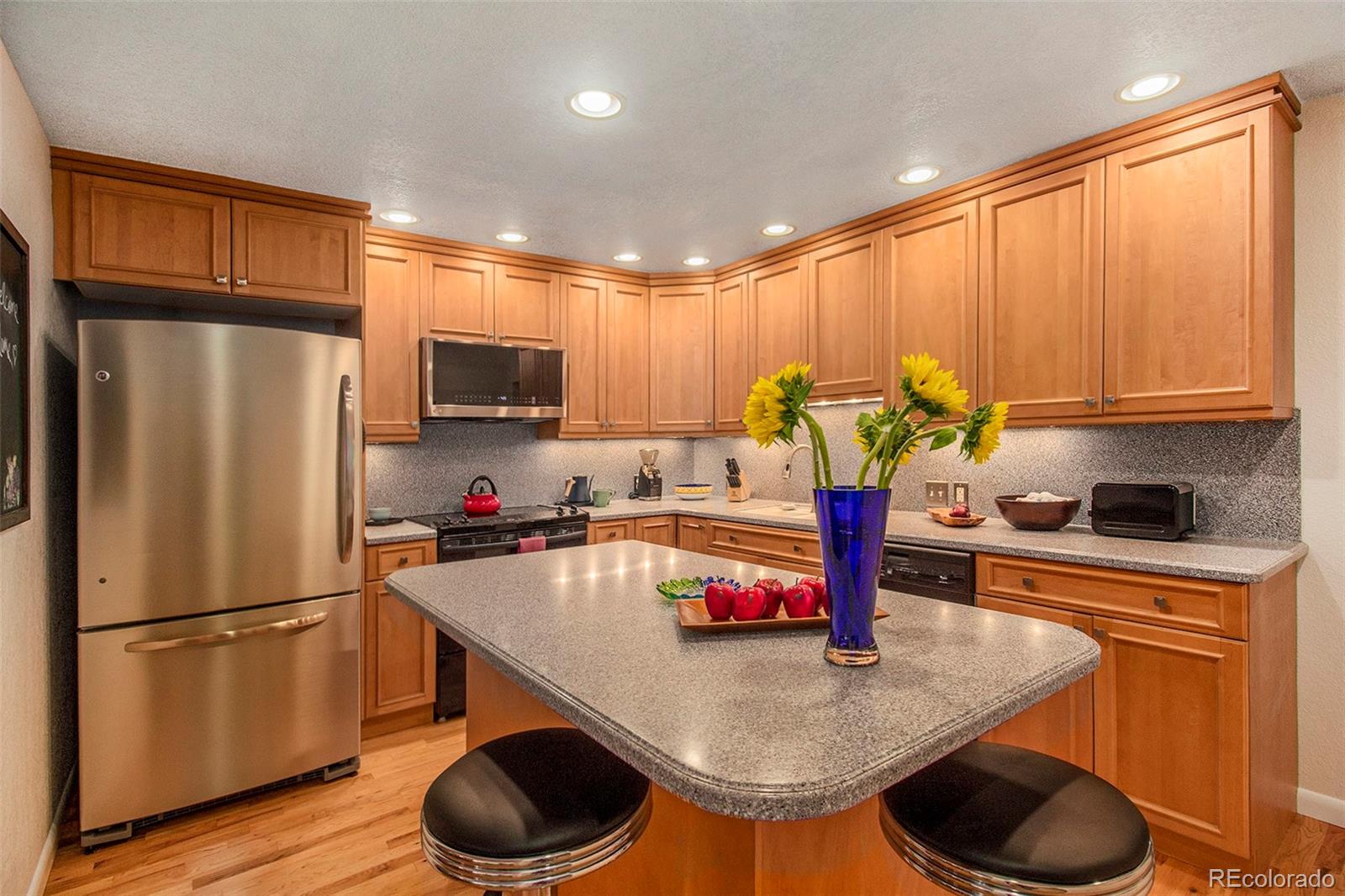 MLS Image #11 for 4242  knox court,denver, Colorado