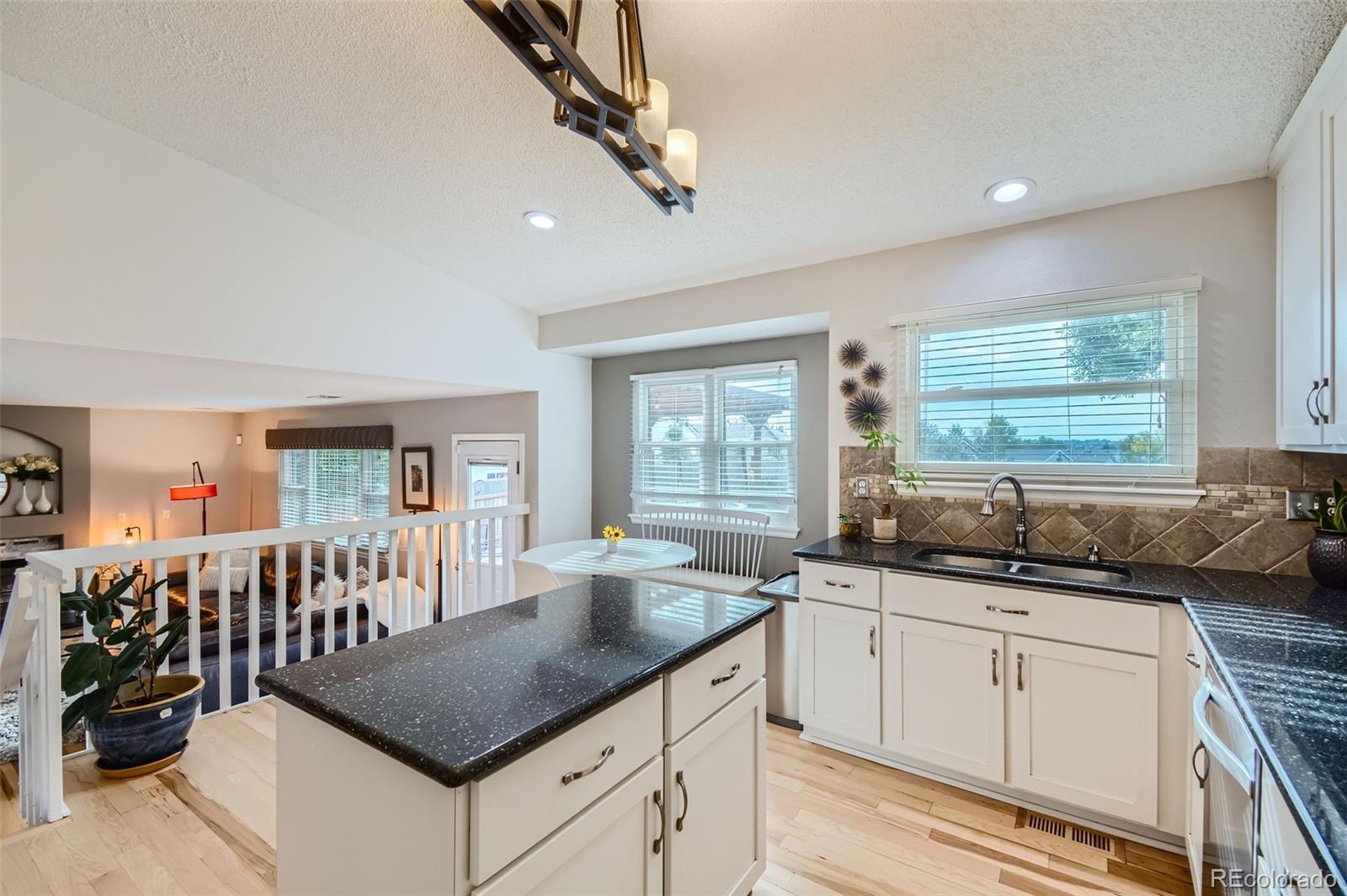 MLS Image #10 for 5421 s perth way,centennial, Colorado