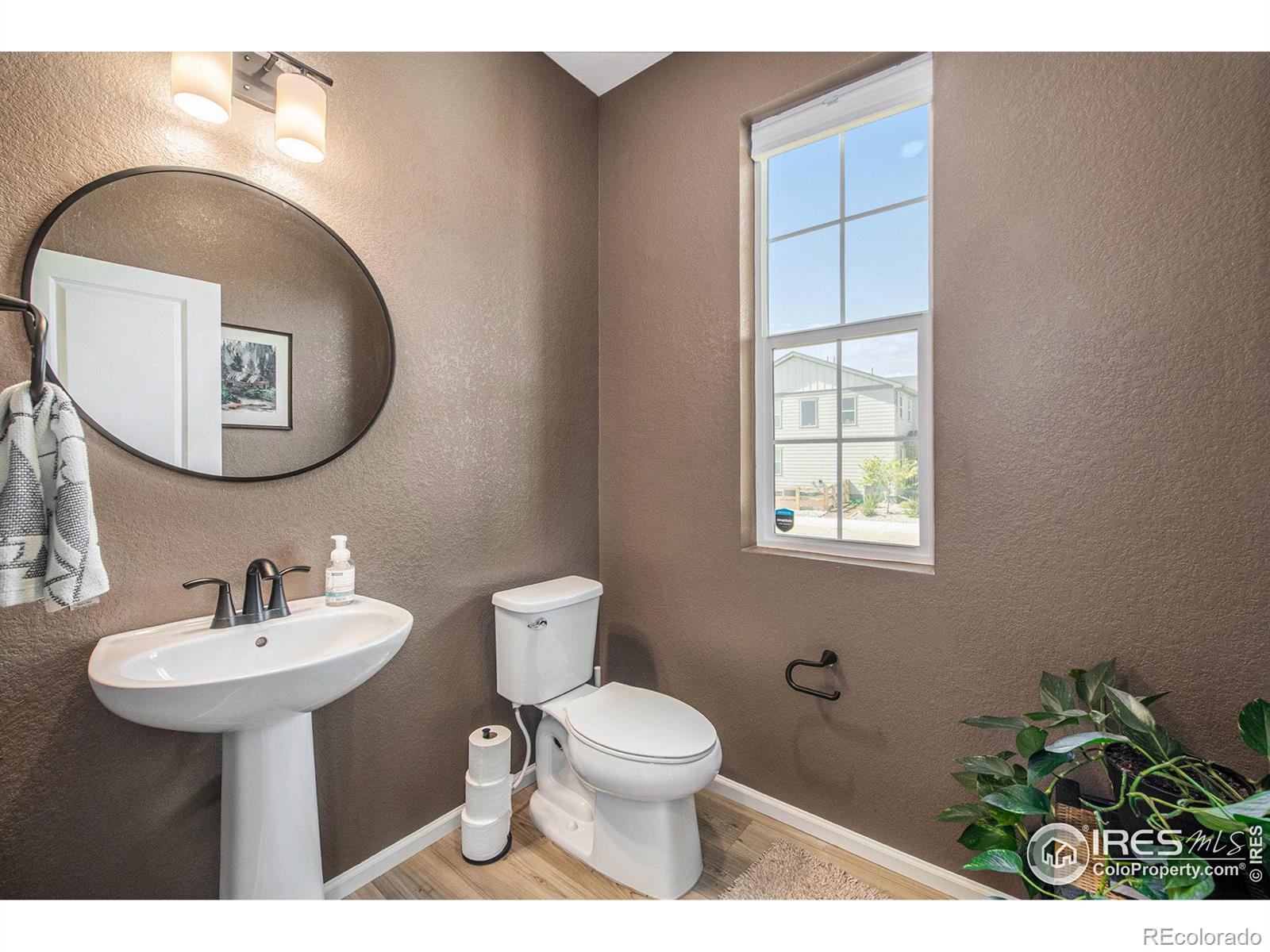 MLS Image #11 for 3636  keplinger lake drive,loveland, Colorado