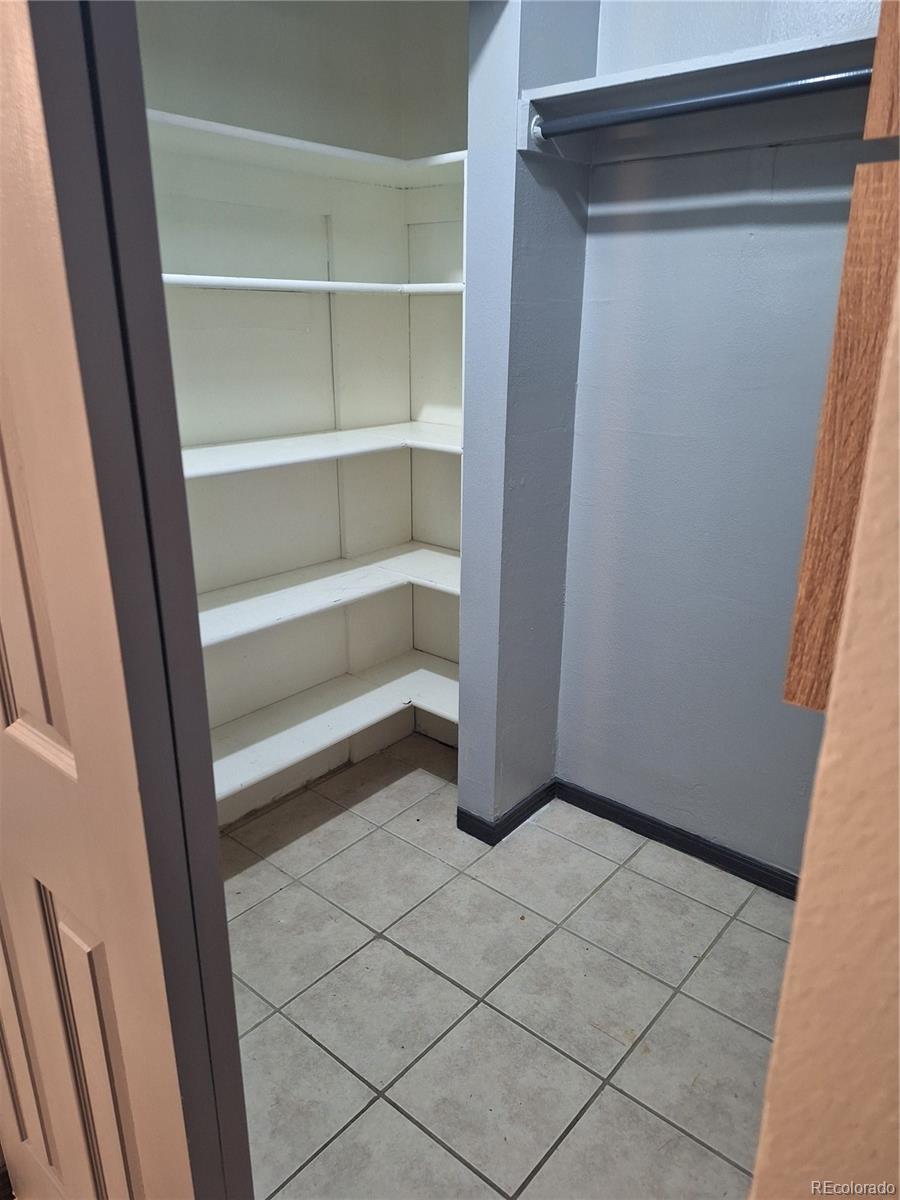 MLS Image #26 for 3550 s harlan street,denver, Colorado
