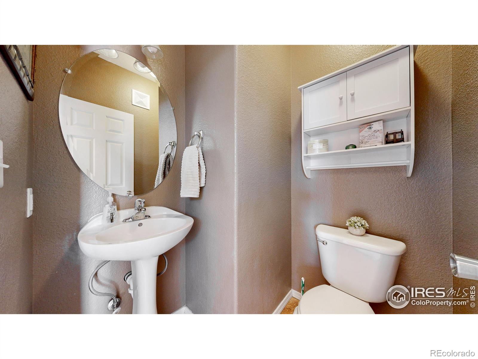 MLS Image #14 for 12711  colorado boulevard,thornton, Colorado