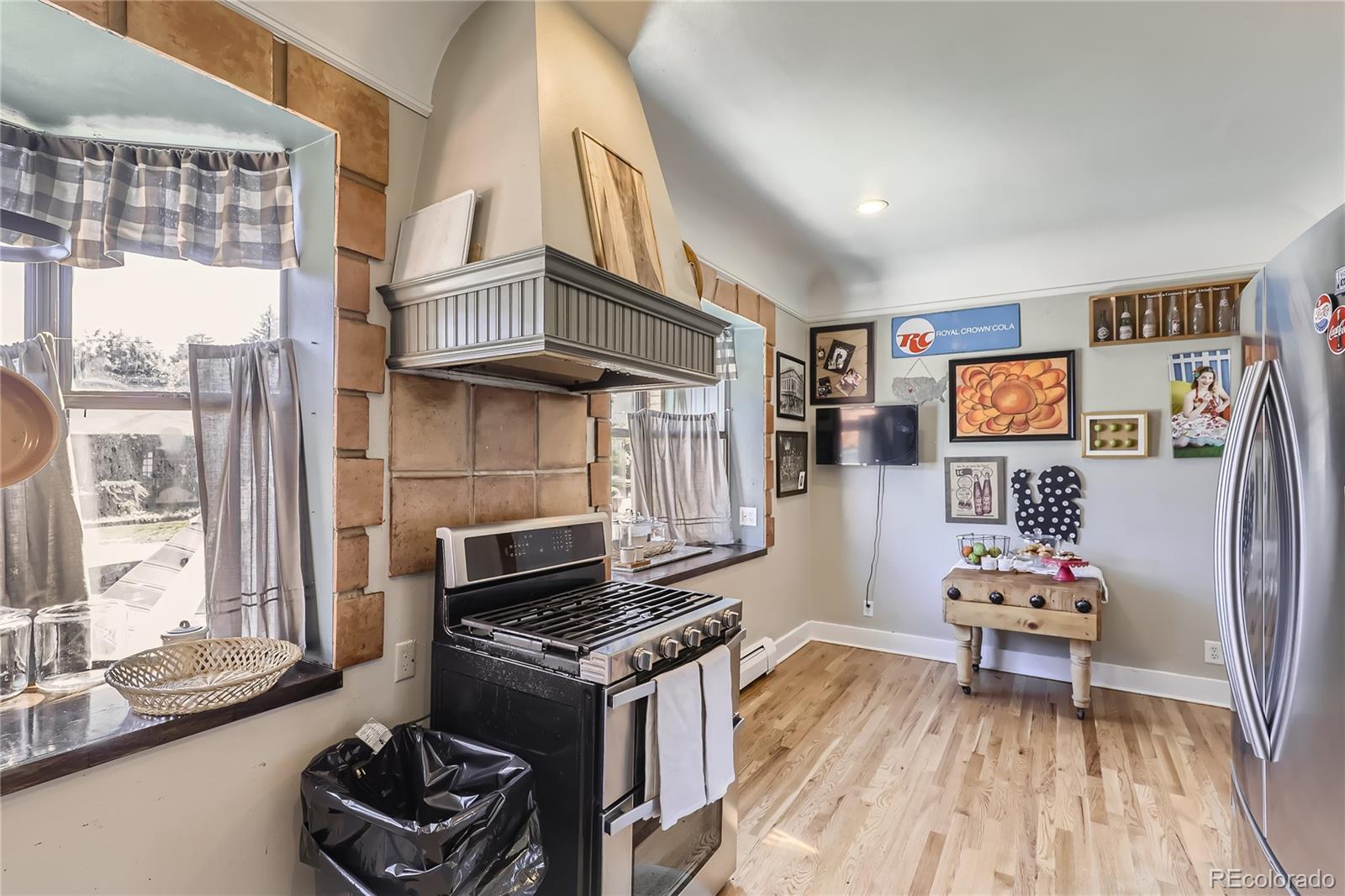 MLS Image #11 for 5005 w 33rd avenue,denver, Colorado